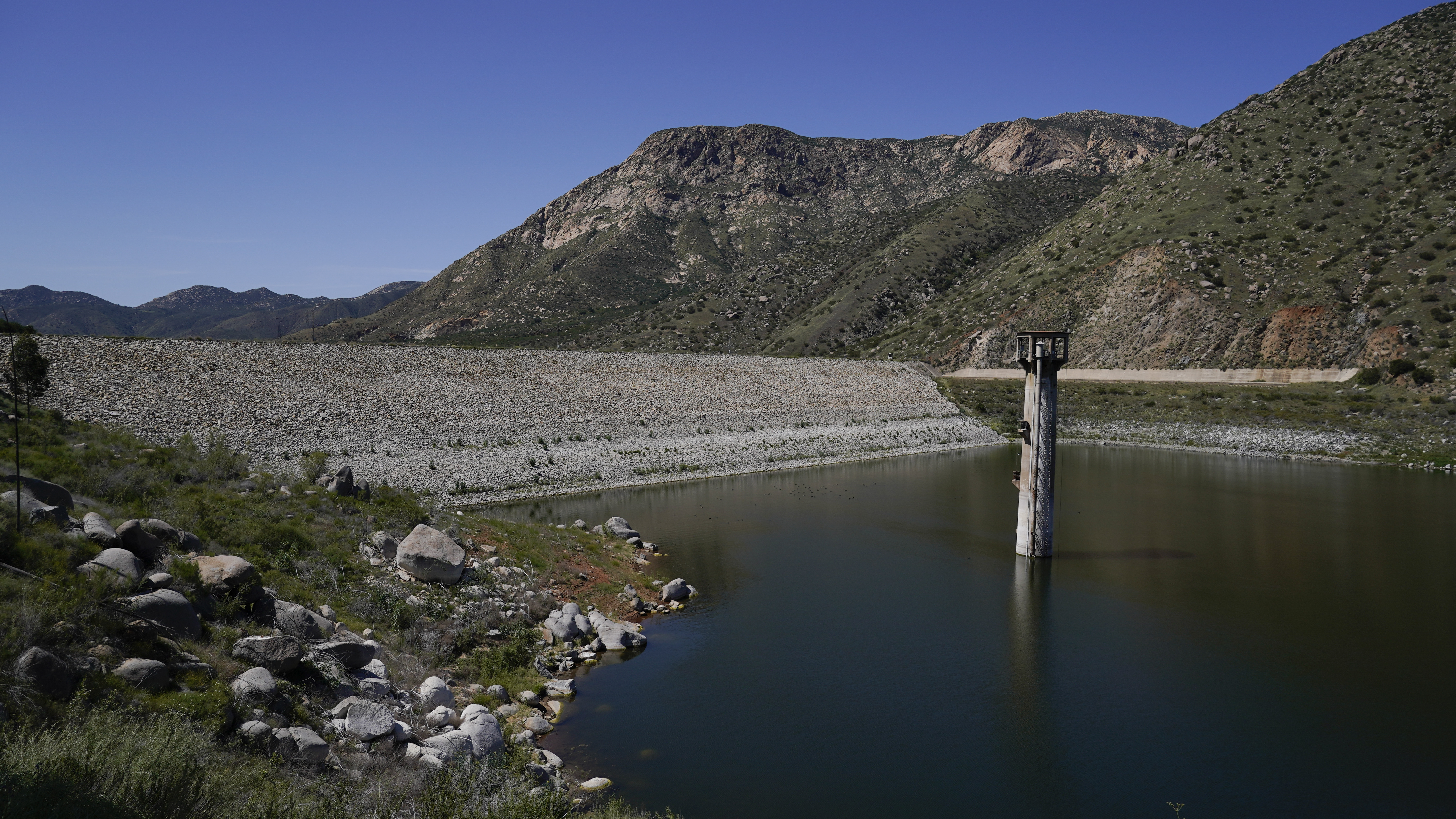 More than 2,200 U.S. dams are in poor condition, posing danger to communities : NPR - Vimarsana News