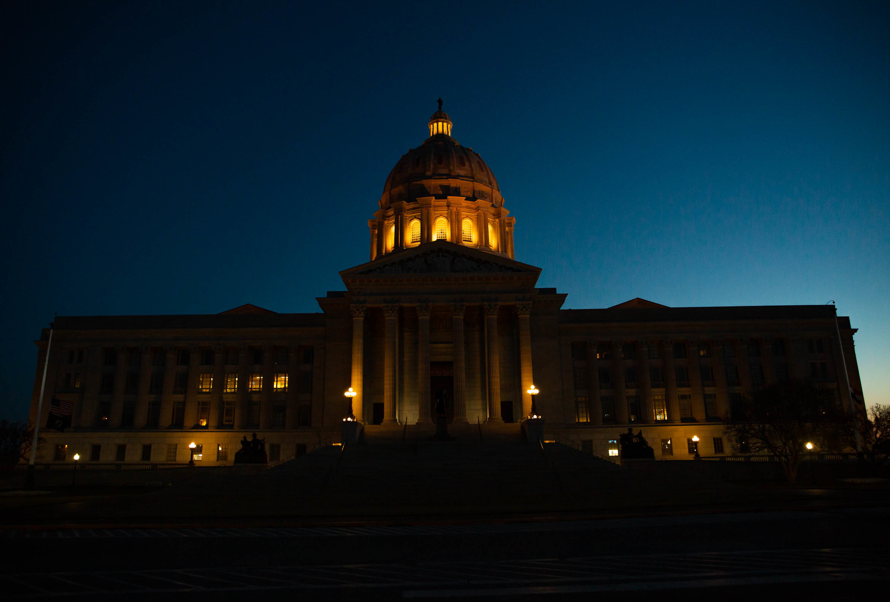After deadly school shooting in St. Louis, Missouri lawmakers file stricter gun control measures - Vimarsana News