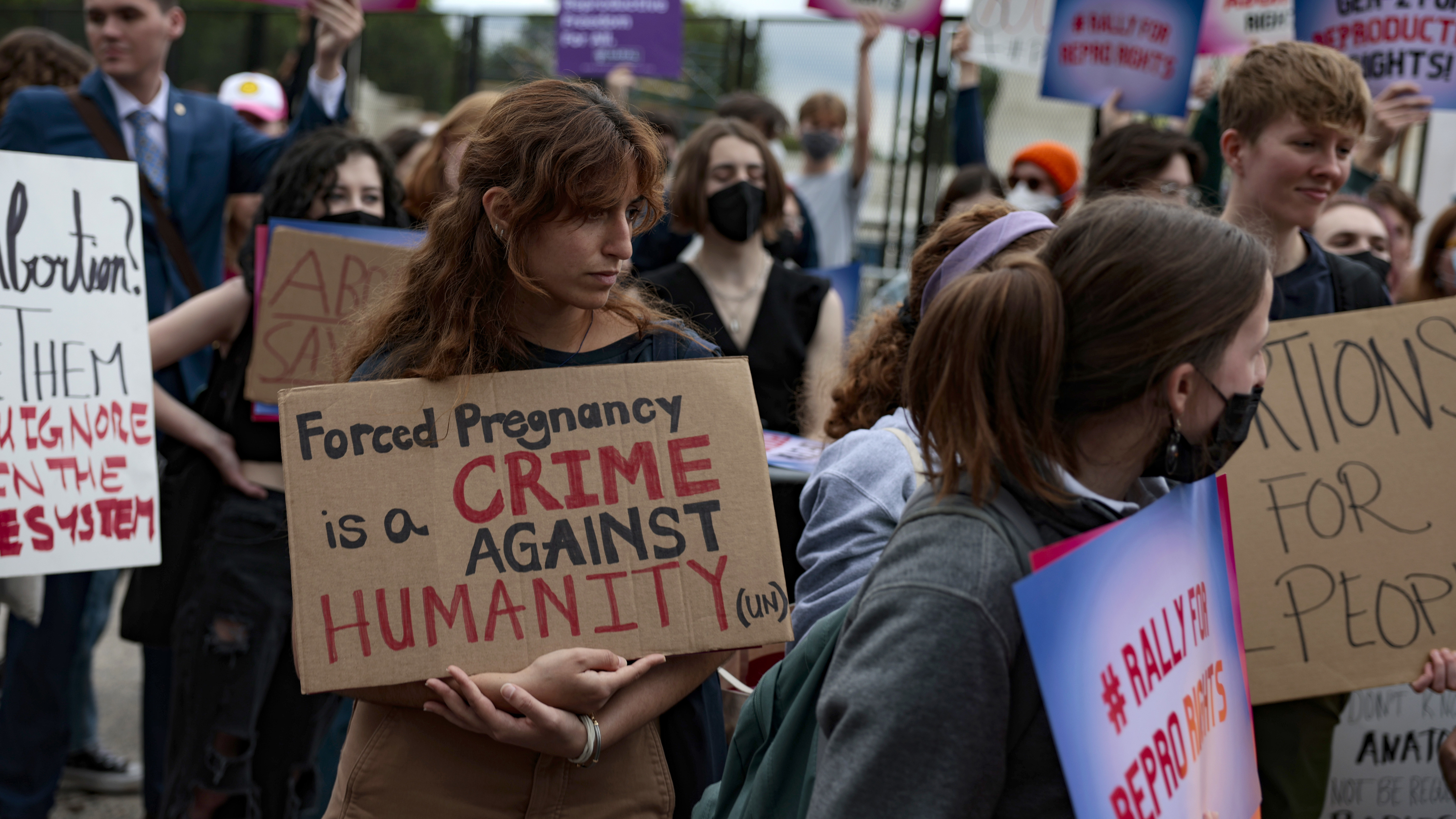 After Roe v. Wade leak, abortion rights groups see a surge in donations : NPR - Vimarsana News