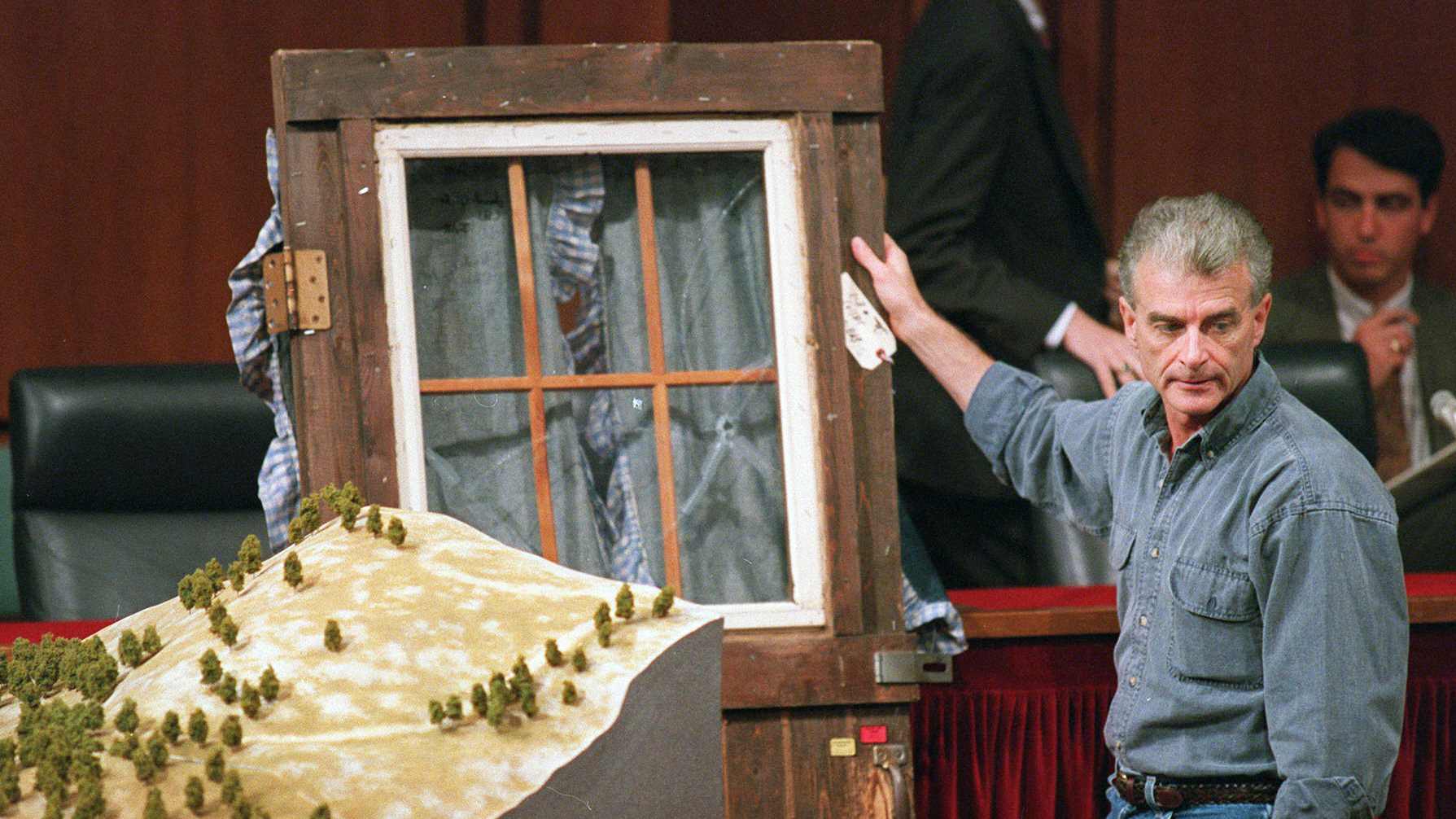 Randy Weaver, participant in Ruby Ridge standoff, dies at 74 - Vimarsana News