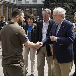 McConnell heads to Kyiv and becomes the latest U.S. official to meet with Zelenskyy
