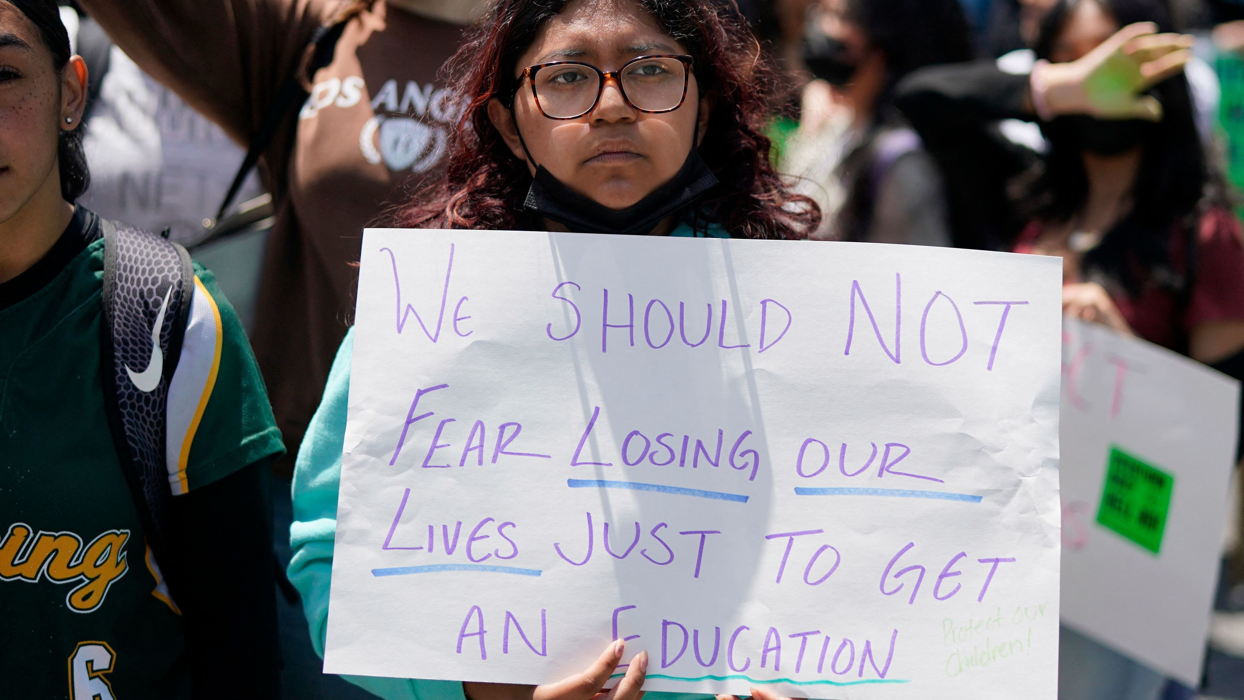 The U.S. is uniquely terrible at protecting children from gun violence ...