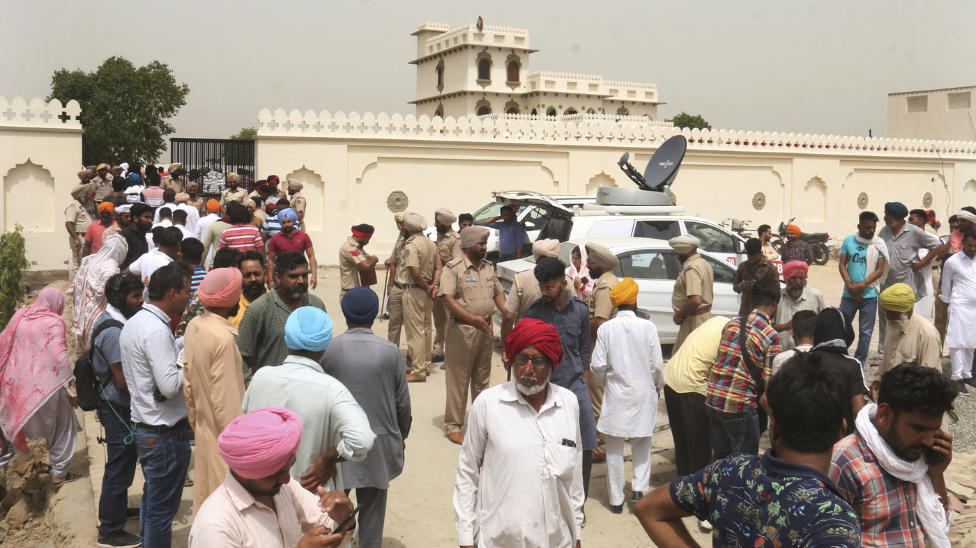 APIndian rapper Sidhu Moose Wala shot