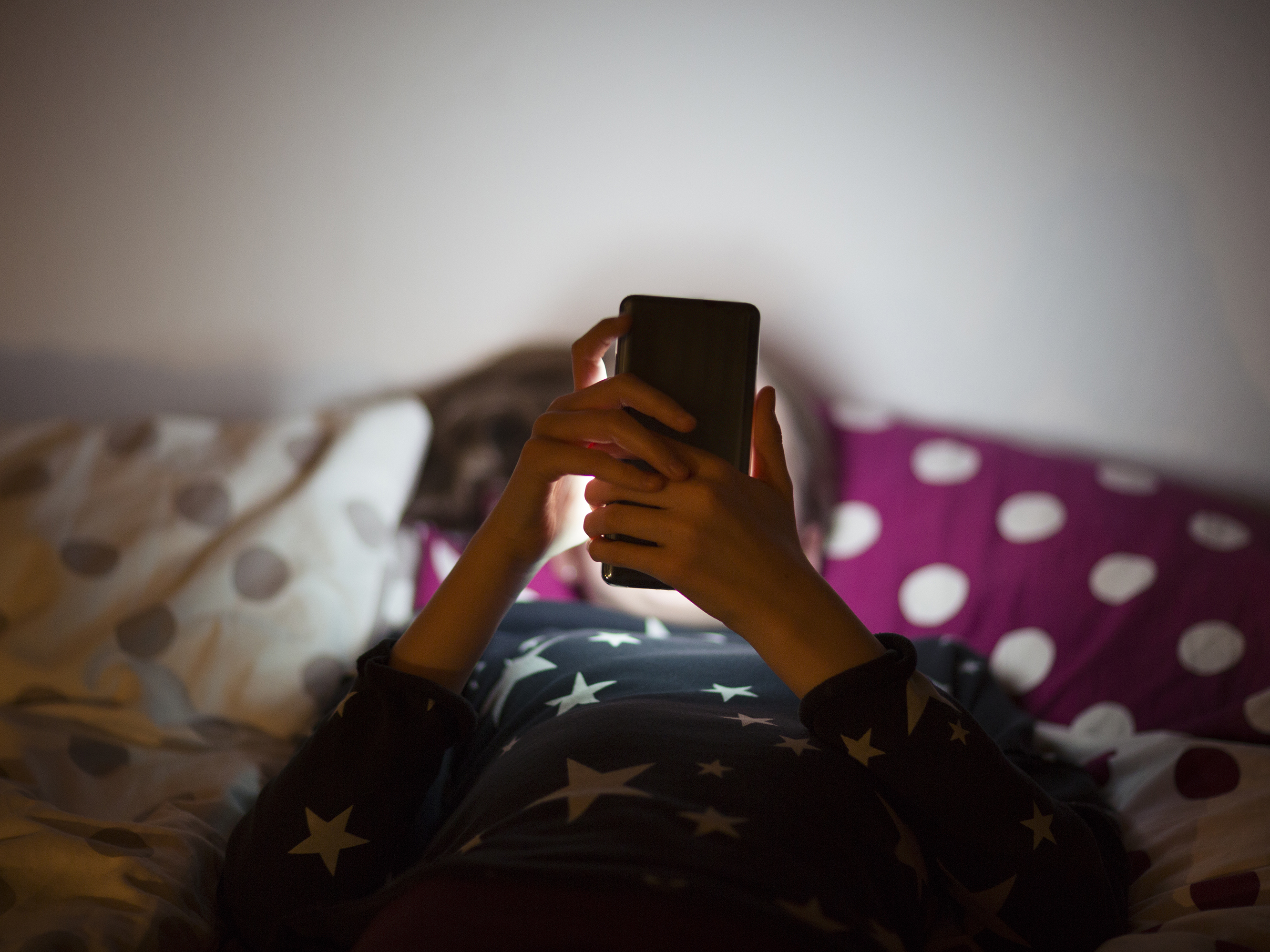 Users beware: Apps are using a loophole in privacy law to track kids' phones - Vimarsana News