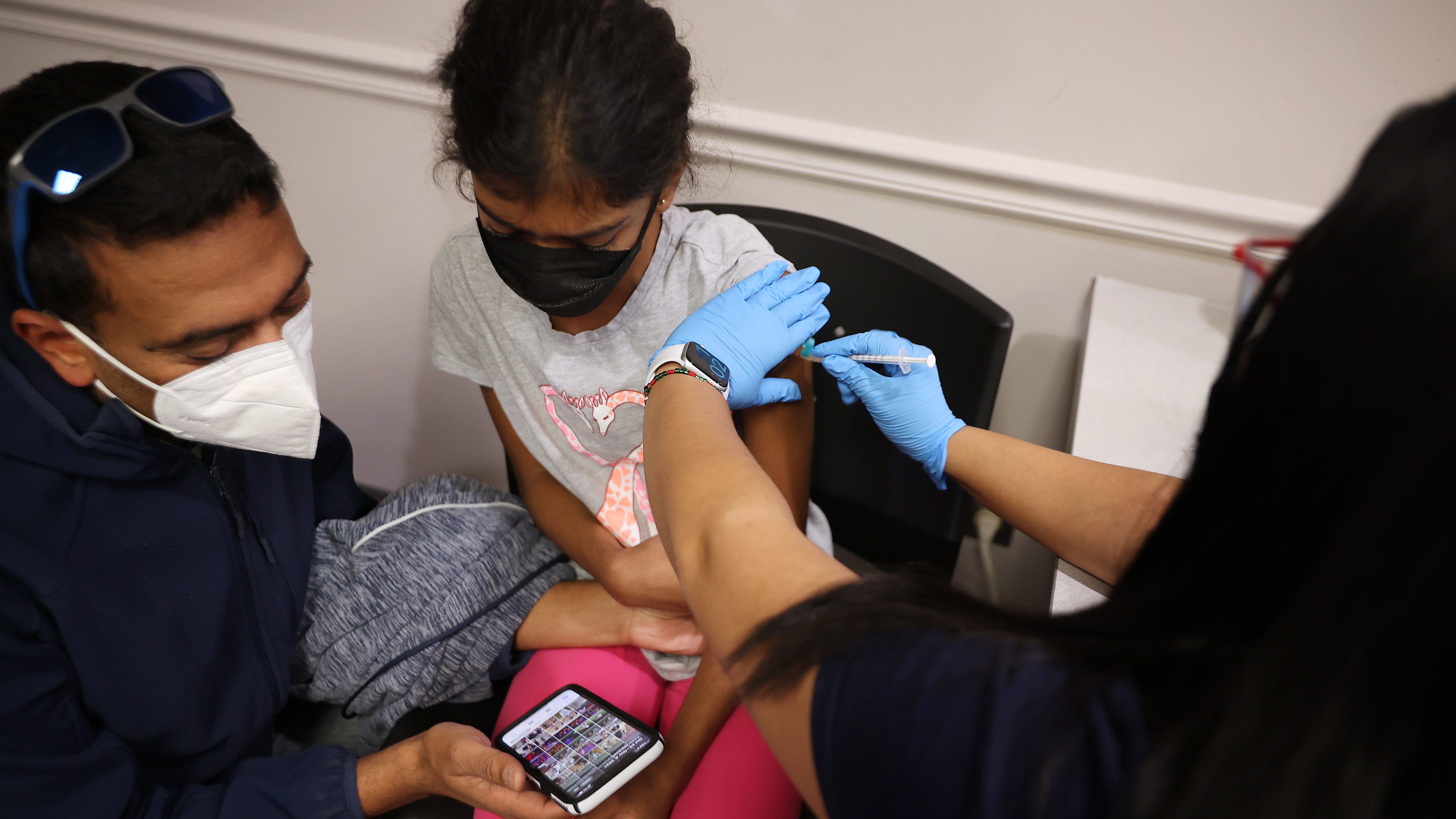 CDC clears the way for vaccinations for children 6 months to 5 years old : Shots