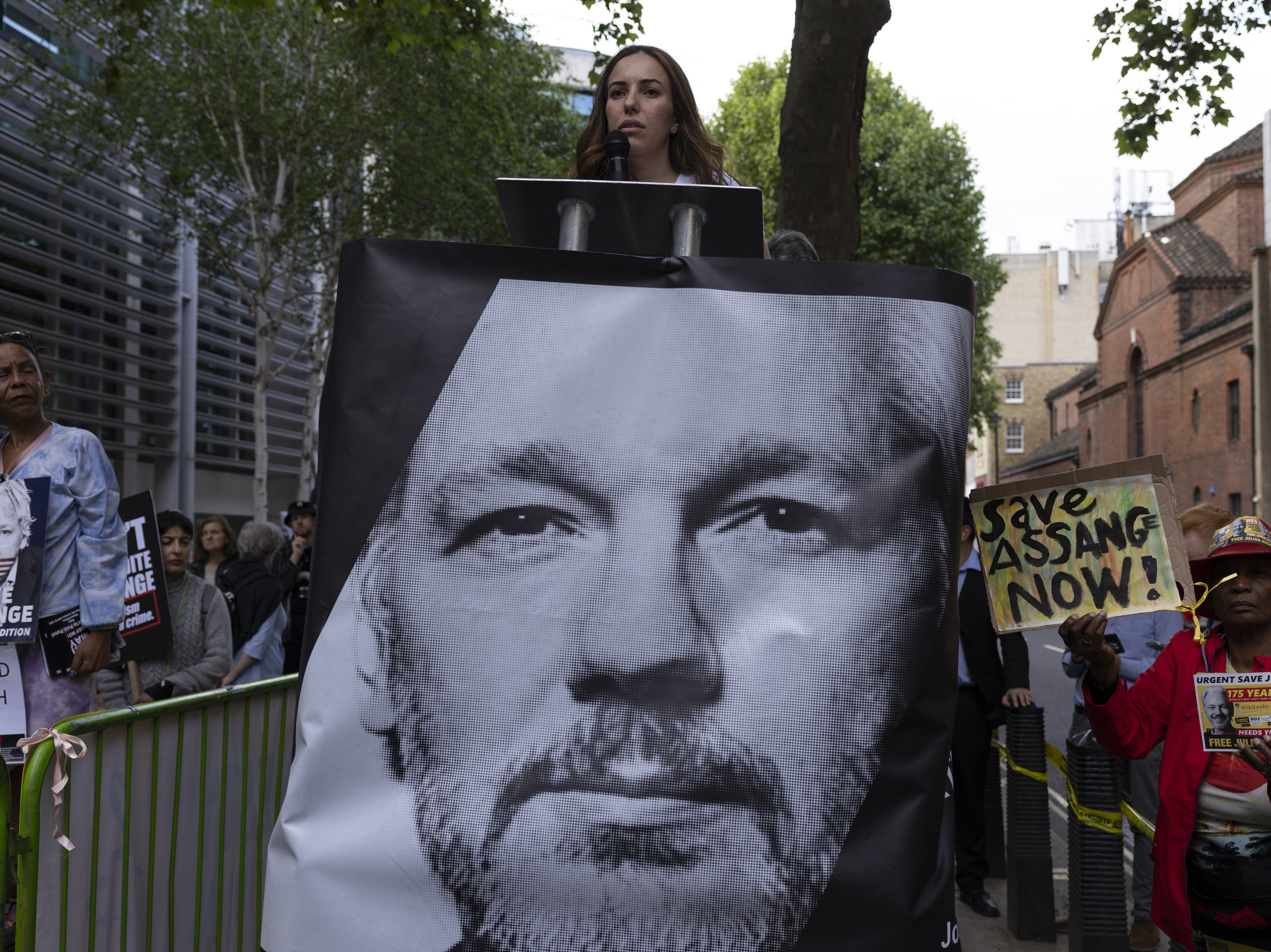 Will Julian Assange be extradited to the U.S.? Where his case stands now - Vimarsana News
