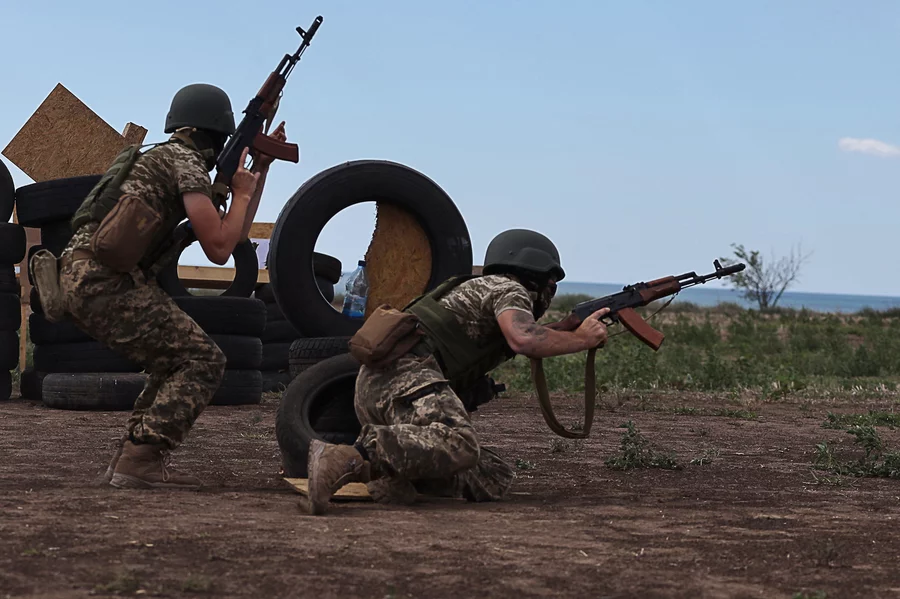 Ukraine war continues