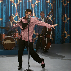 In 'Elvis,' an icon remains an icon, and little else