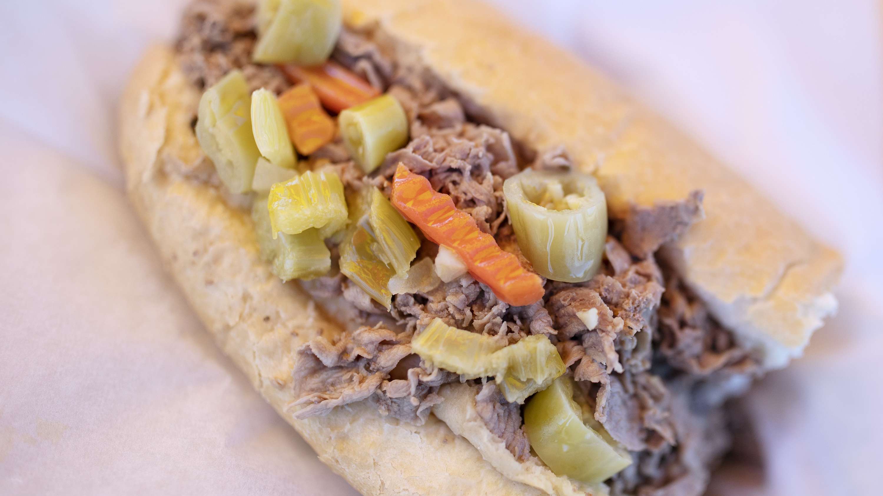 'The Bear' puts a spotlight on Chicago's Italian beef : NPR - Vimarsana News