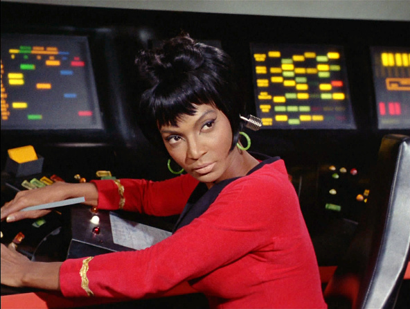 Nichelle Nichols, Lt. Uhura on ‘Star Trek,’ dies at 89