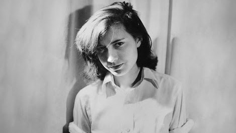 Patricia Highsmith in 1942, age 21.