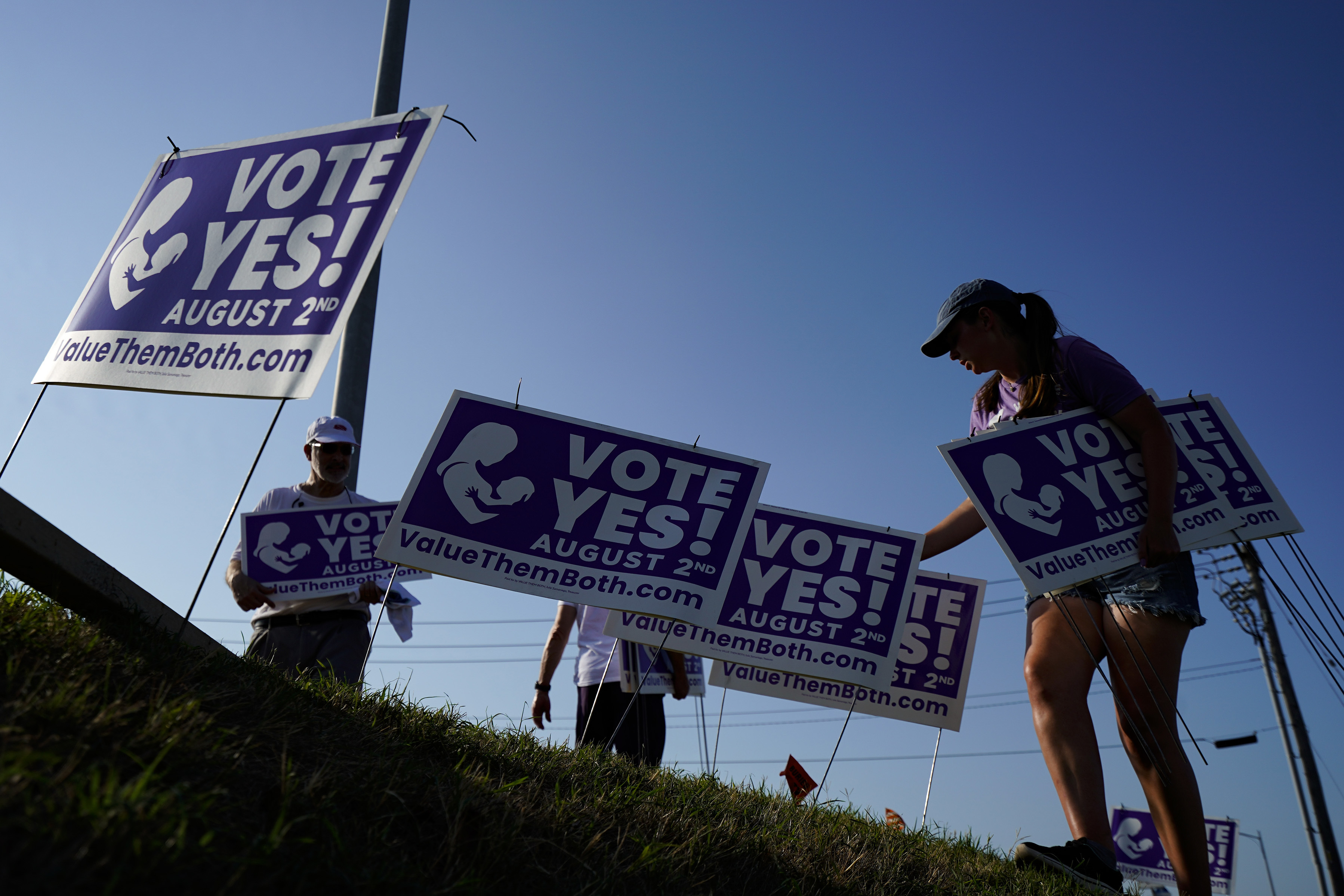 Kansas abortion vote: Rights supporters and opponents look for lessons : NPR