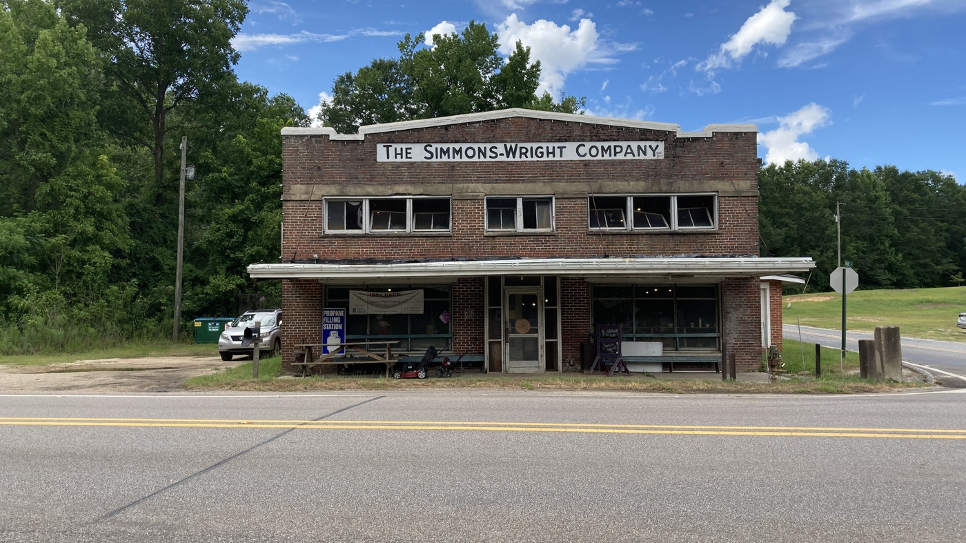 Inside the survival story of a Mississippi store fighting inflation NPR