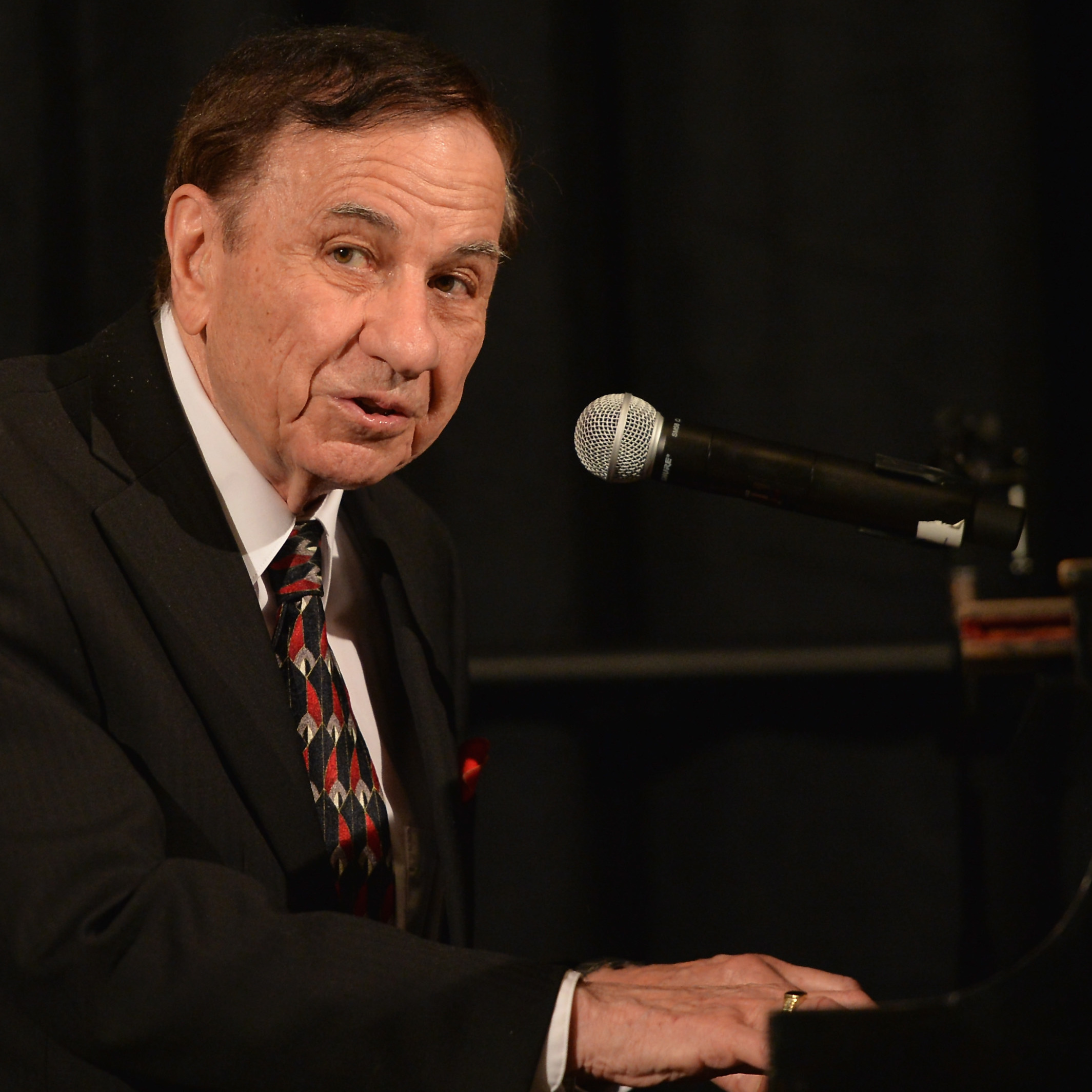 Disney Composer Richard M. Sherman Has Died At 95 - Vimarsana News