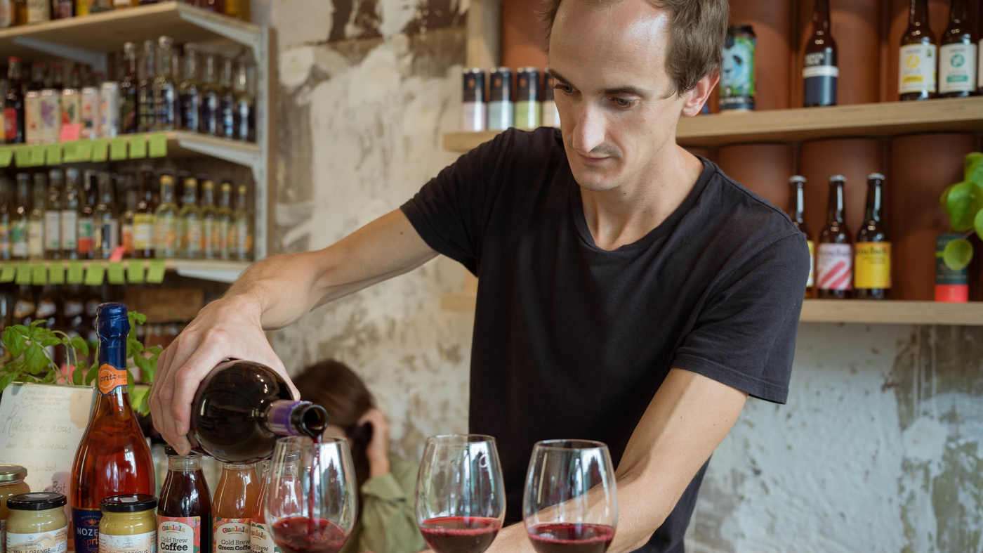 Will the French drink non-alcoholic wine? A Paris shop wants to find ...