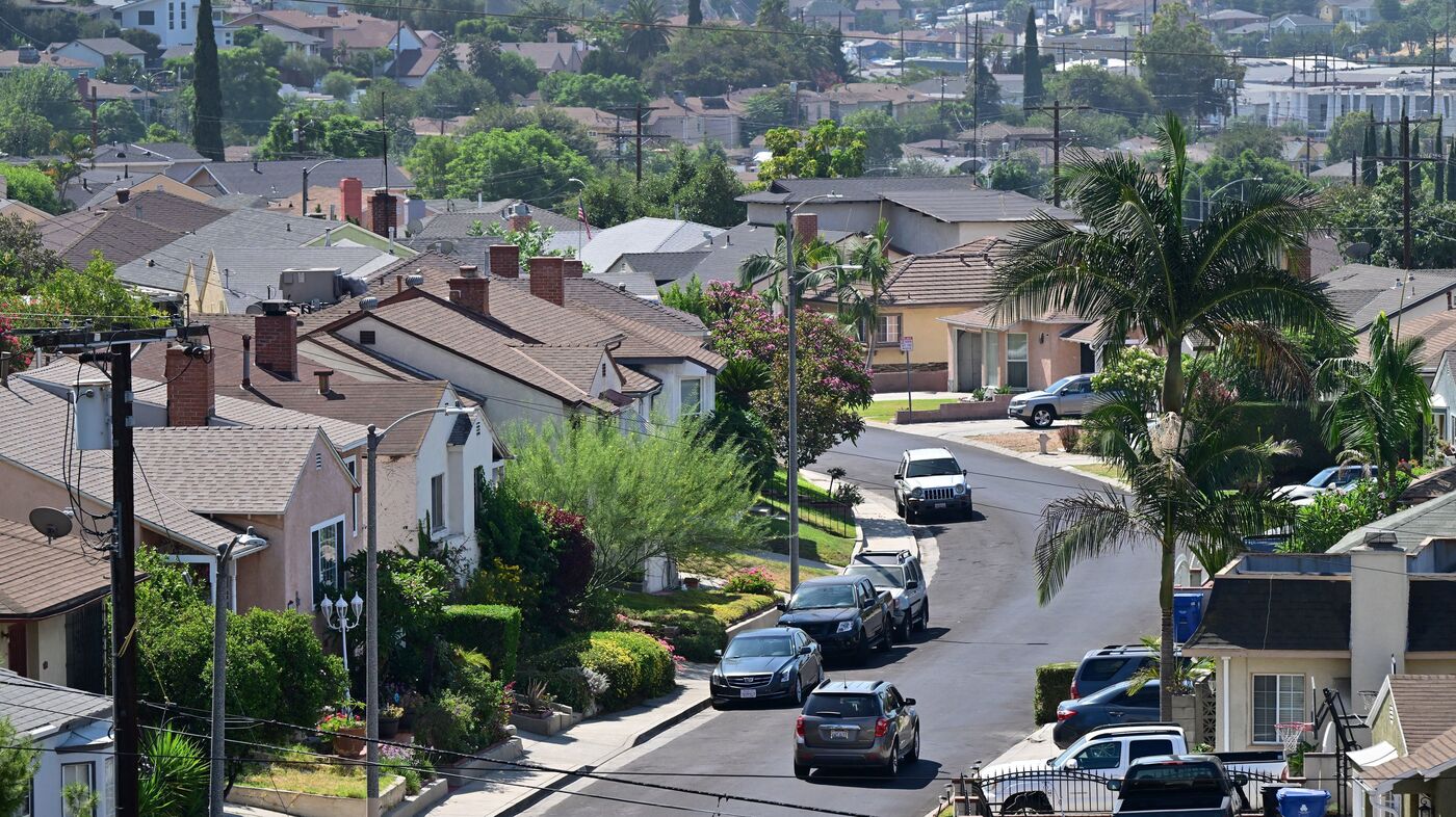 Experts say Bank of America’s homeownership pilot program doesn’t go far enough : NPR