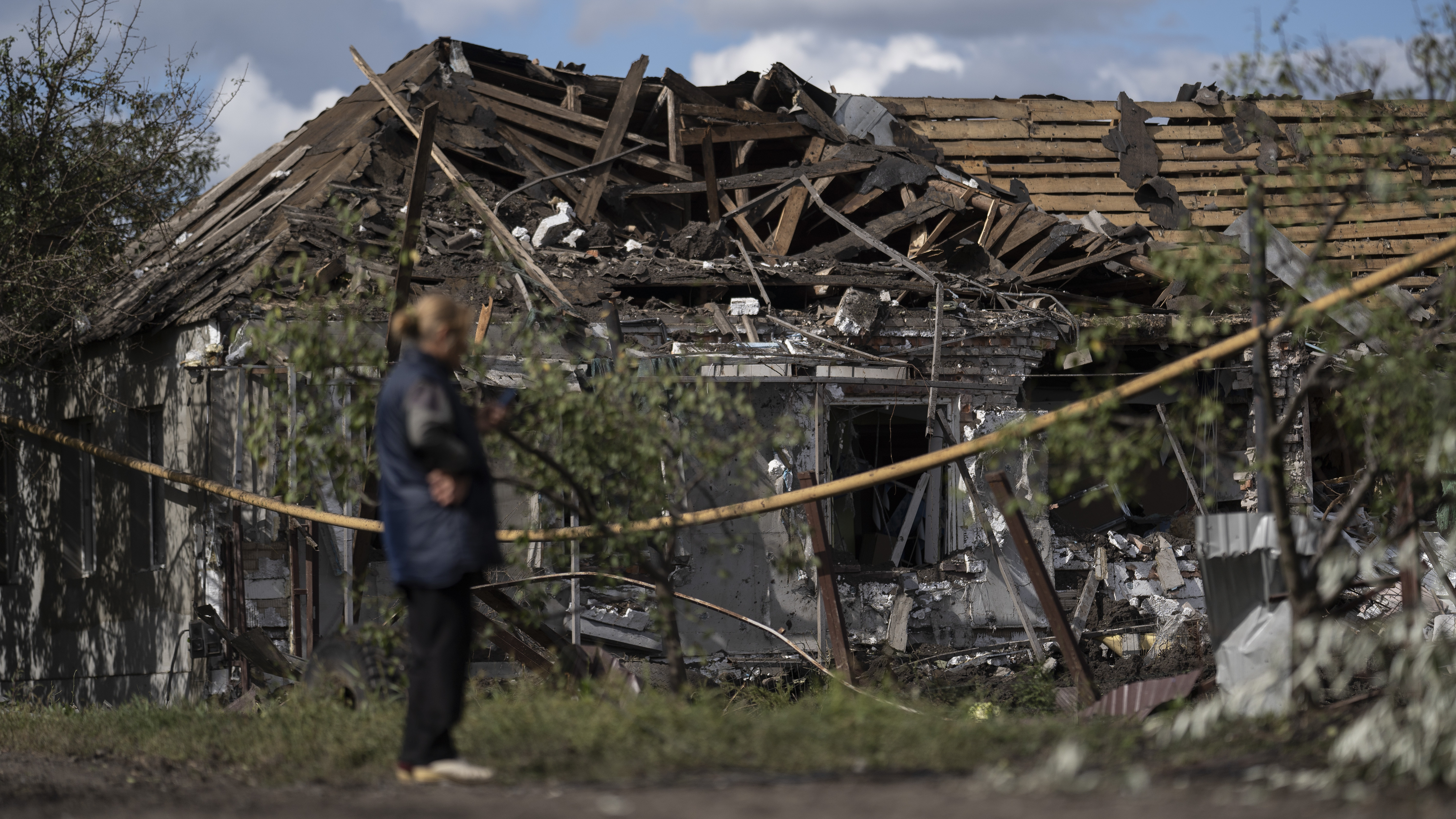 Russian forces withdraw from the Kharkiv region amid a Ukrainian counteroffensive