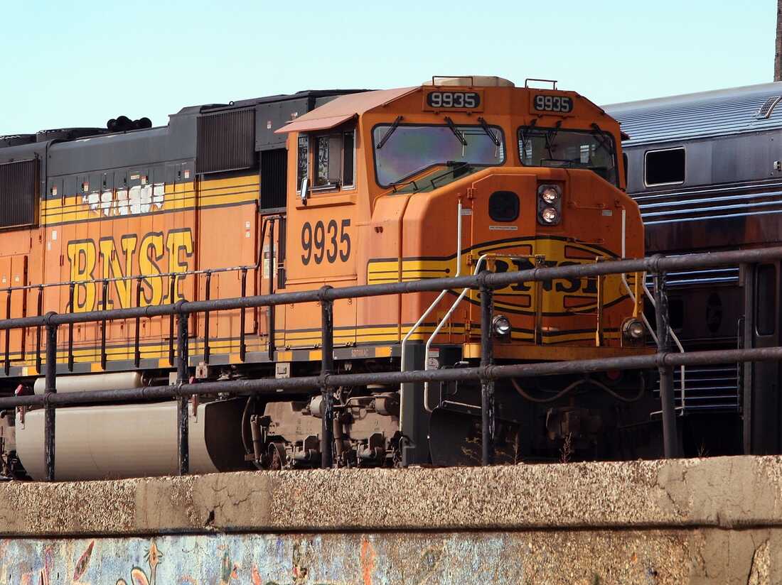 Railroad Strike Days Away? Here's What it Means for Agriculture