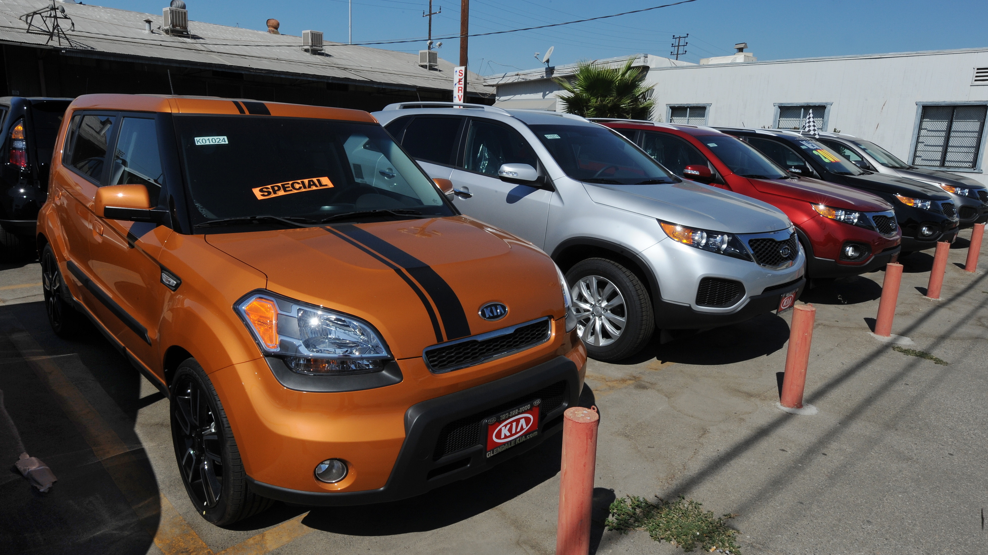 Without an engine immobilizer, some cars are easier targets for thieves : NPR - Vimarsana News