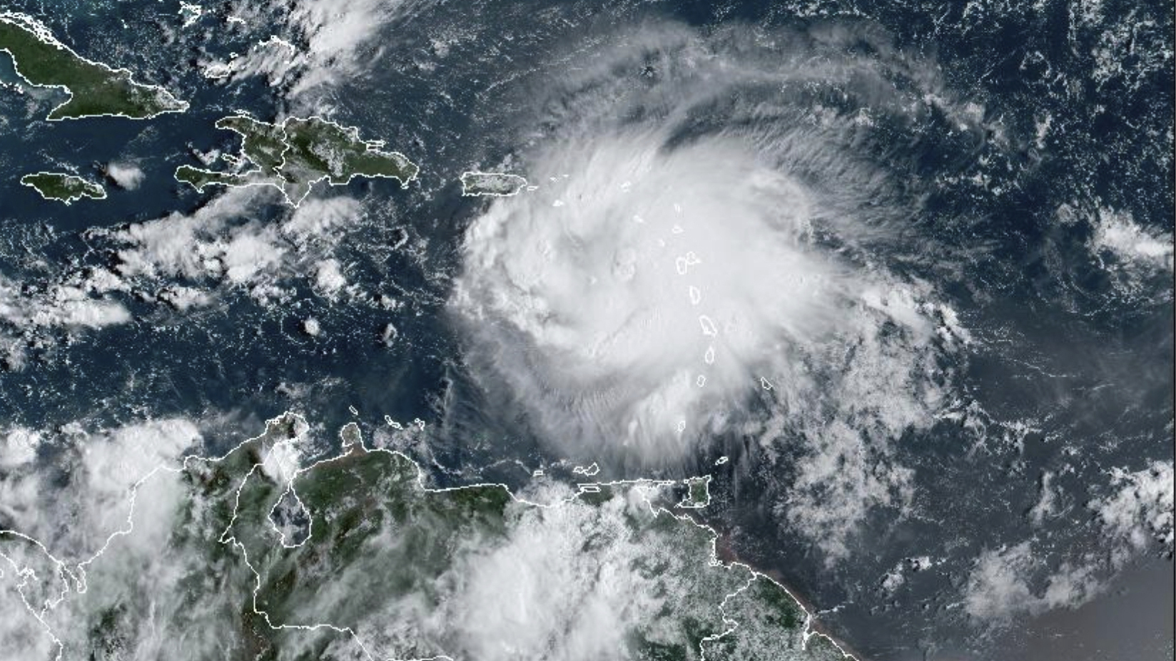Tropical Storm Fiona: Puerto Rico braces for historic rains : NPR - Vimarsana News