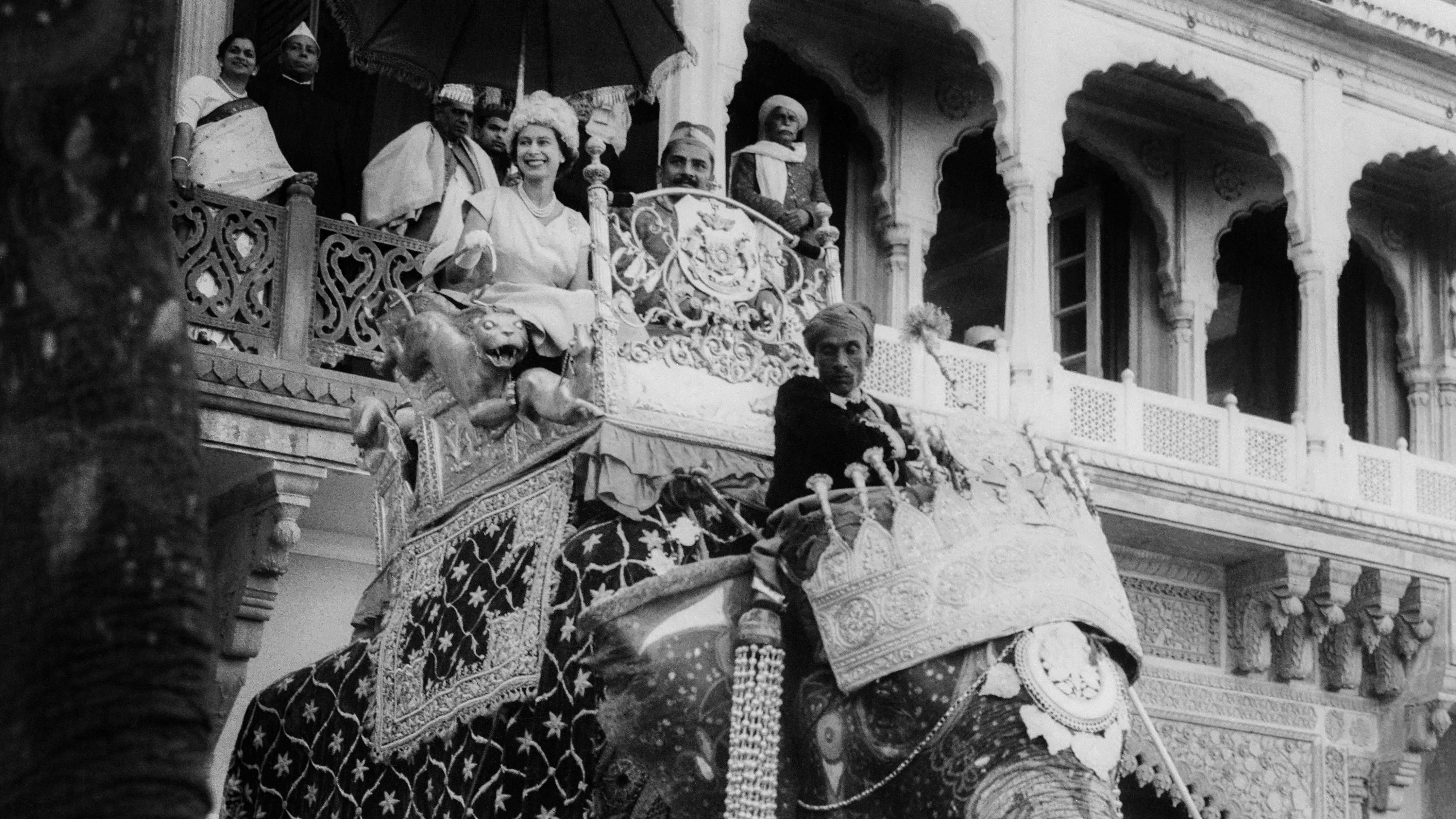 Queen Elizabeth II's death is met in India with grief, anger — and indifference : Goats and Soda : NPR - Vimarsana News