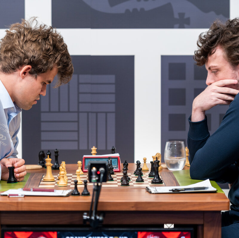 Magnus Carlsen accuses Hans Niemann of cheating : NPR