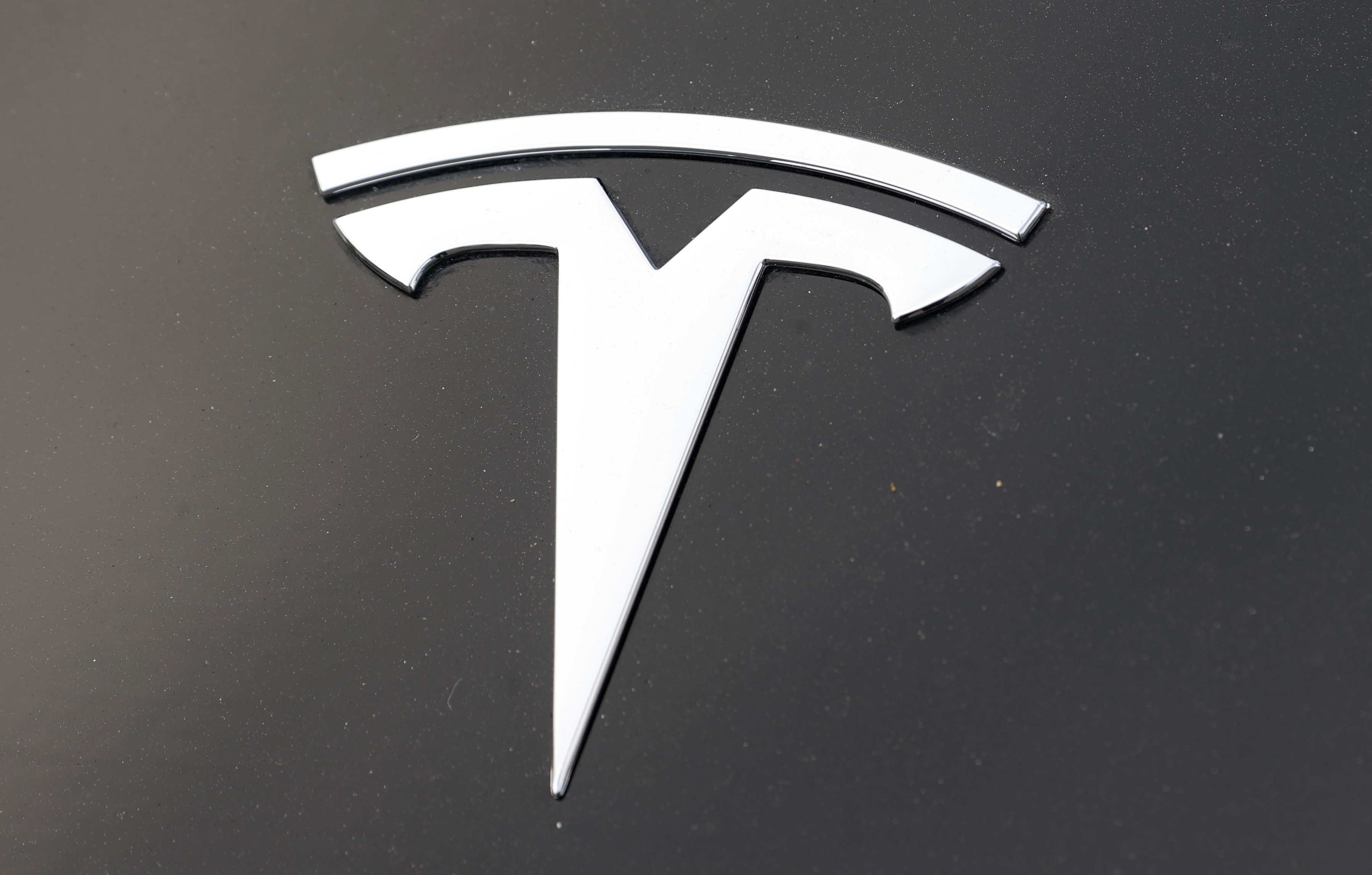 Tesla is recalling more than 230,000 vehicles due to this serious flaw – so far only in the US.