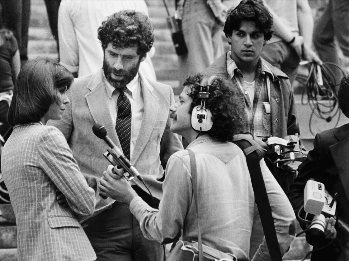 He spent decades recording soundscapes. Now they're going to the Library of Congress 2 Metzner interviews Kate Jackson and Elliot Gould during a film shoot at Harvard Yard in Cambridge, Mass., in 1977.