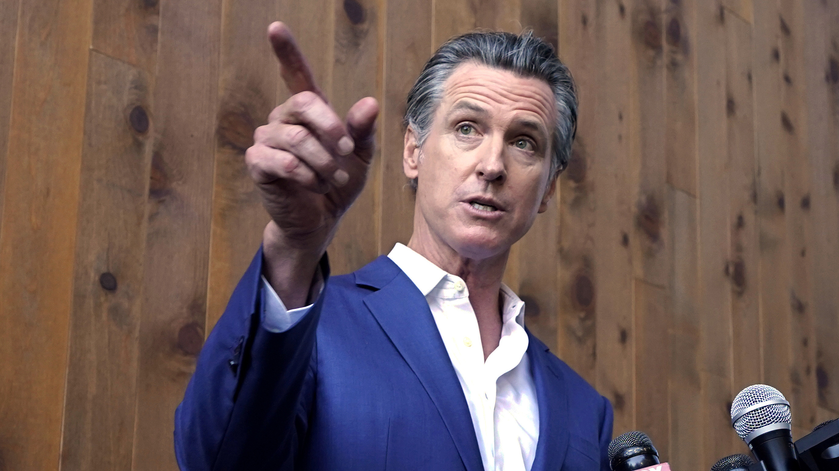 California looks to target oil company profits in a special legislative session