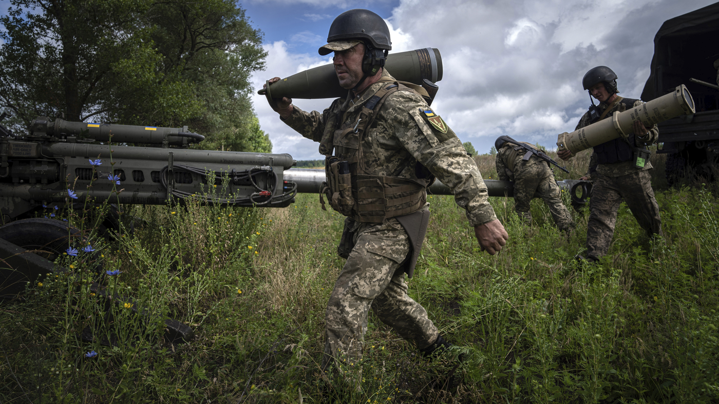 Ukrainians keep a wary eye on U.S. midterm elections, fearing a loss of support