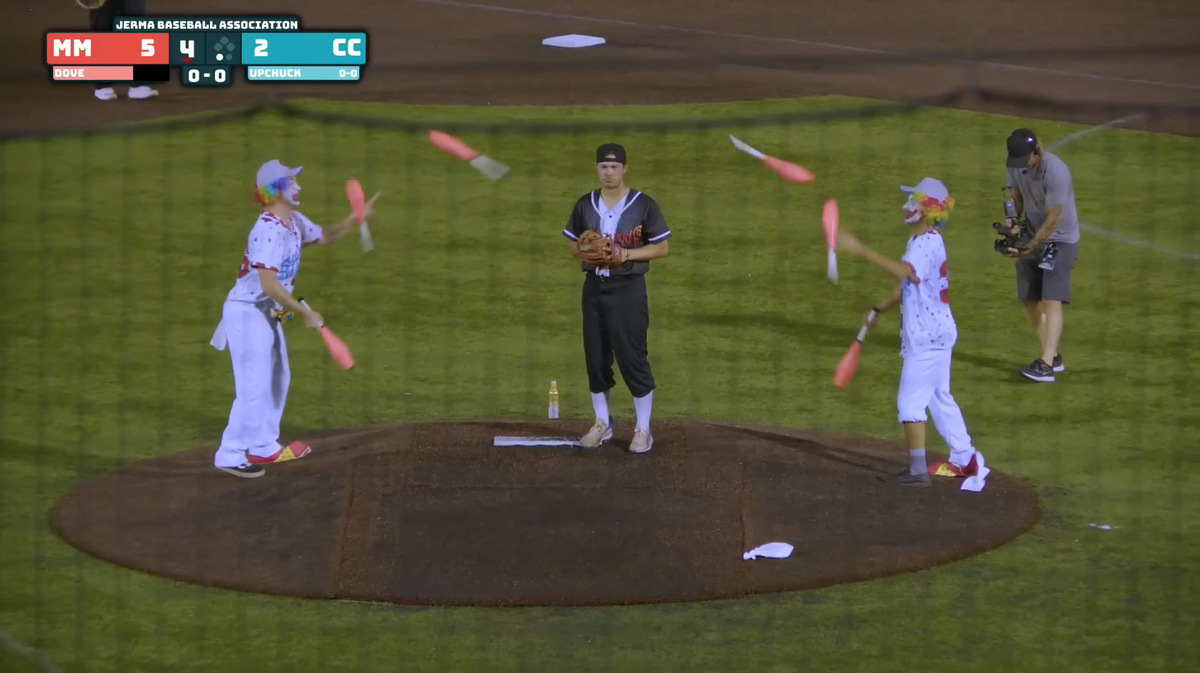 Twitch streamer Jerma985 is pushing boundaries with outside the box