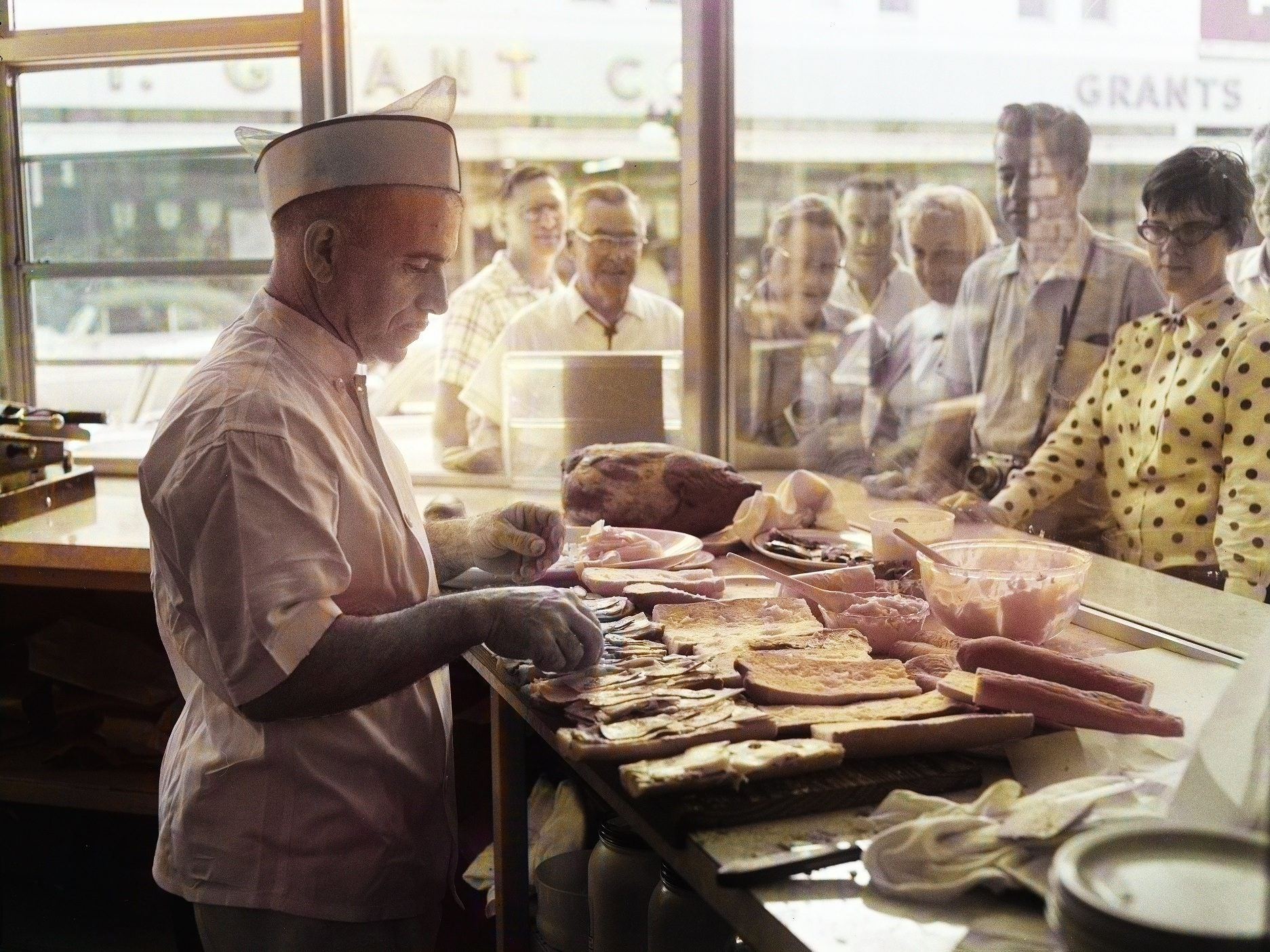 What's the origin of the Cuban sandwich? Researchers set out to settle
