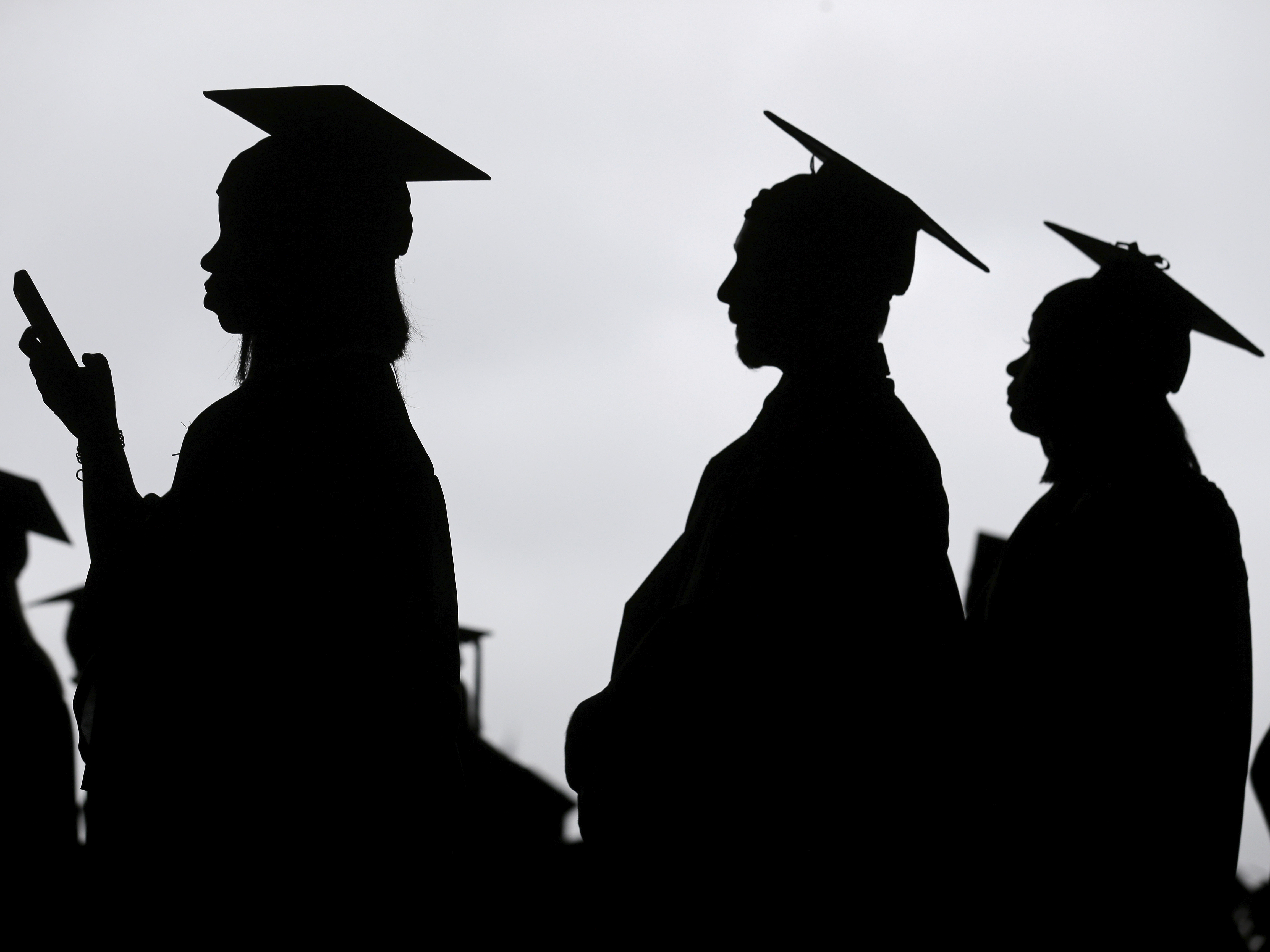 Judge dismisses effort to halt student loan relief plan - Vimarsana News