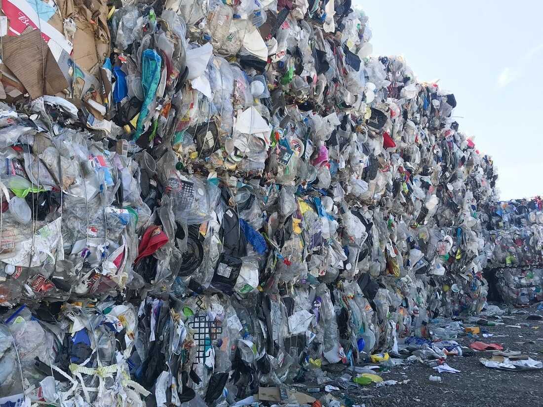 Greenpeace report finds most plastic goes to landfills as