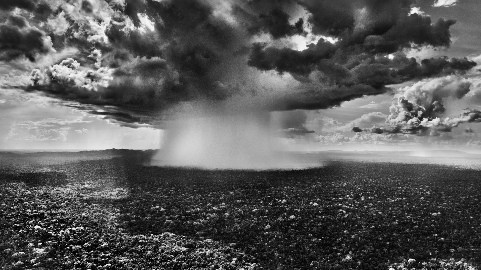 Sebastião Salgado photographs life in the Amazon — before it