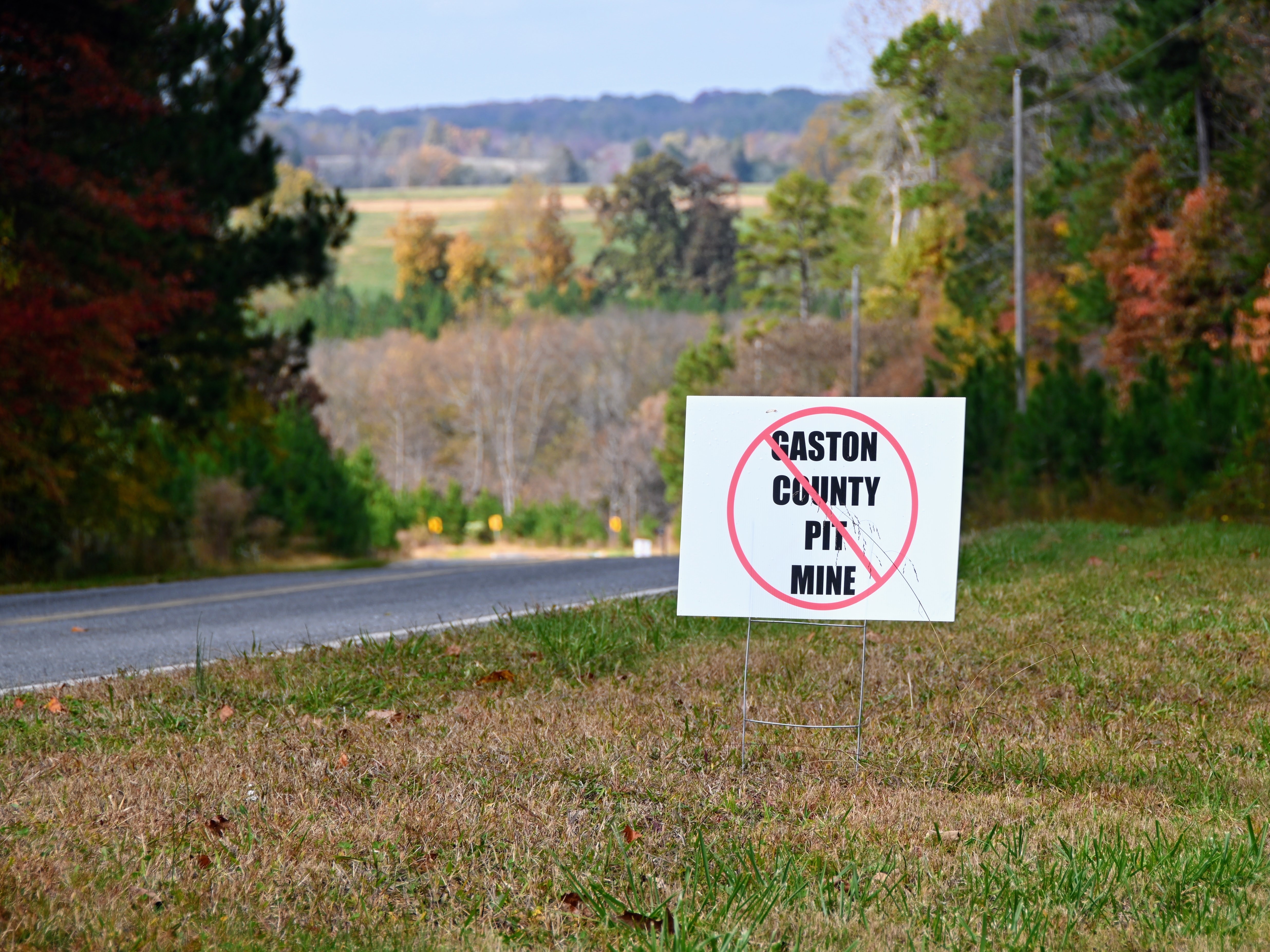 Signs like this one, spotted Oct. 26, 2022, are all over northern Gaston County, N.C., near where Piedmont Lithium wants to build a 1,500-acre lithium mining and processing operation. (David Boraks/WFAE)