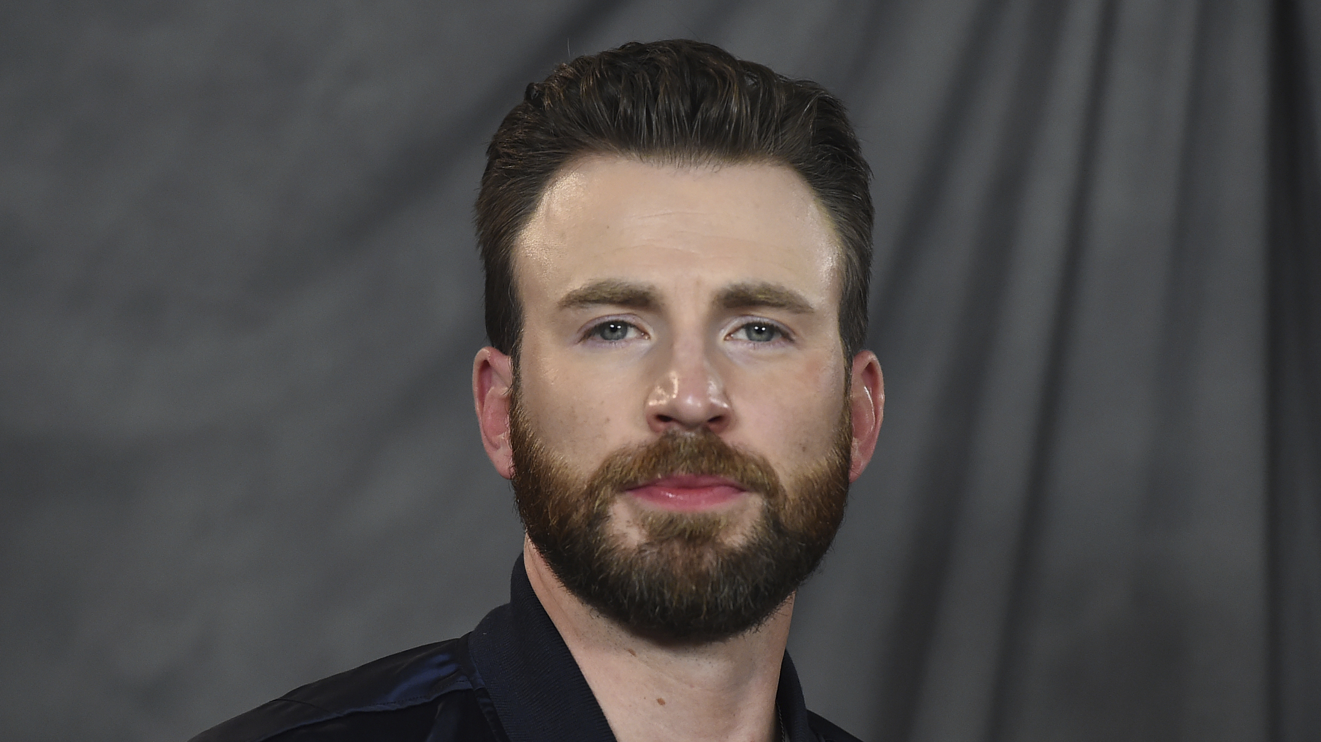 Chris Evans named Sexiest Man Alive by People magazine