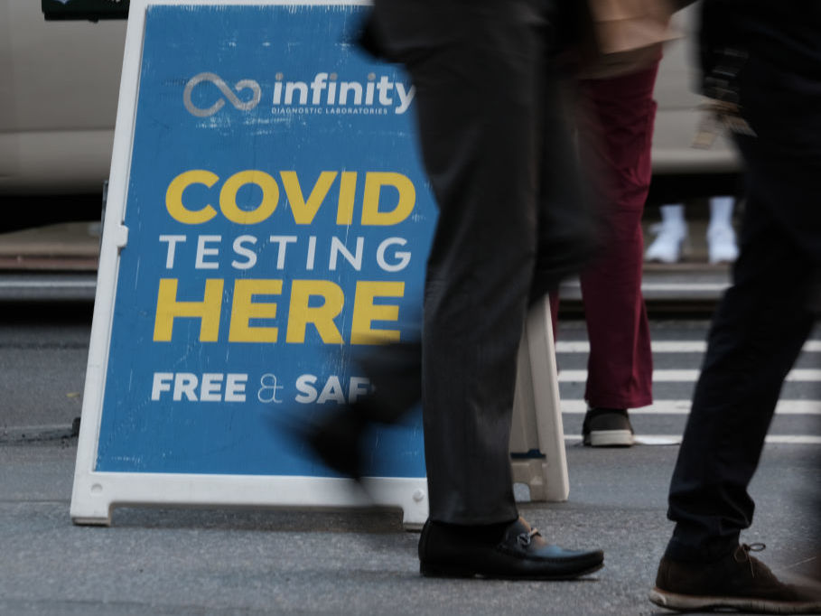 New COVID variants that are highly immune evasive have overtaken BA.5 to dominate in the U.S. Experts warn this means more reinfections and a possible winter surge. (Getty Images)