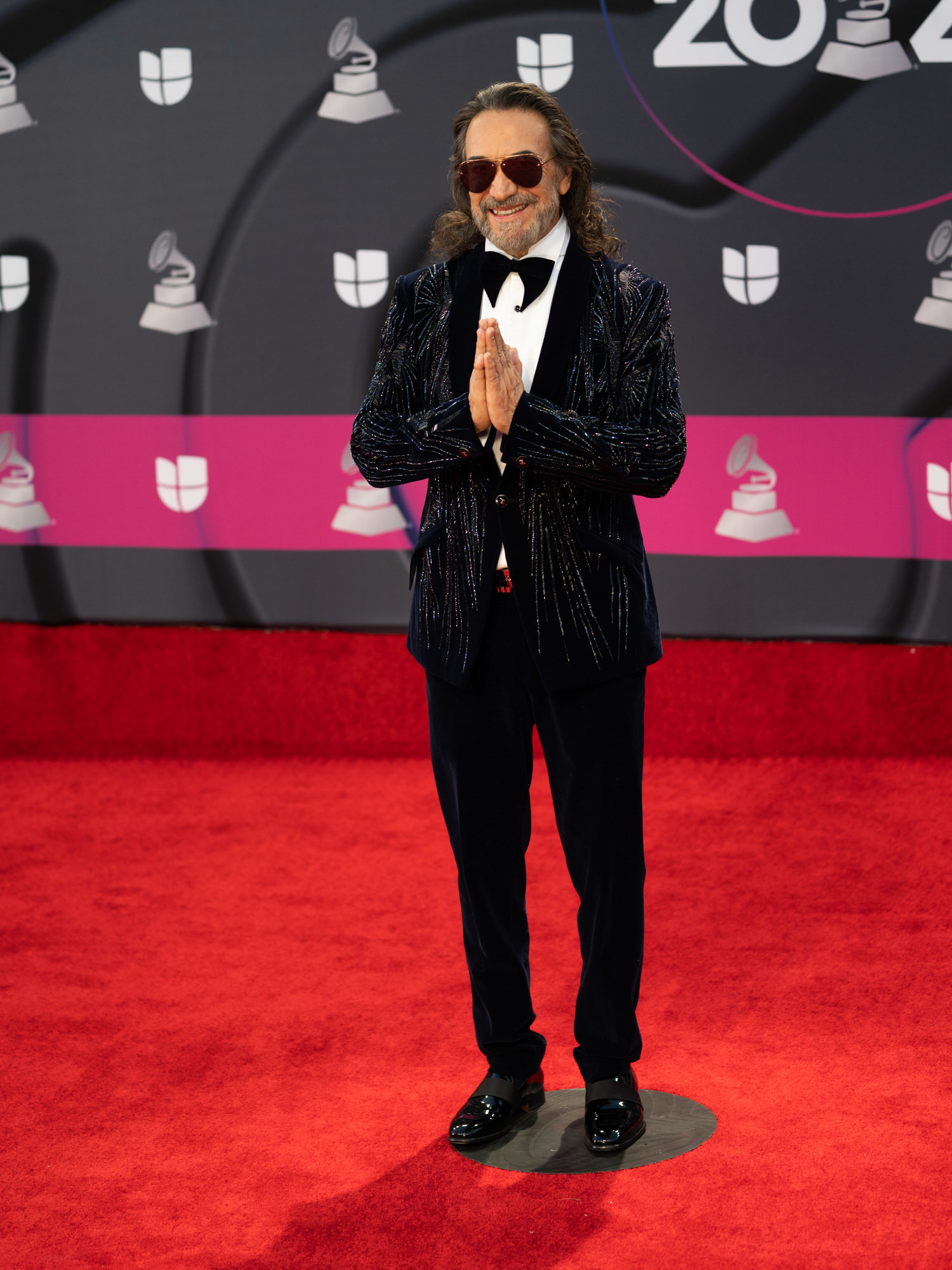 Photos: See who is on the red carpet at this year's Latin Grammy awards 33 Marco Antonio Solís