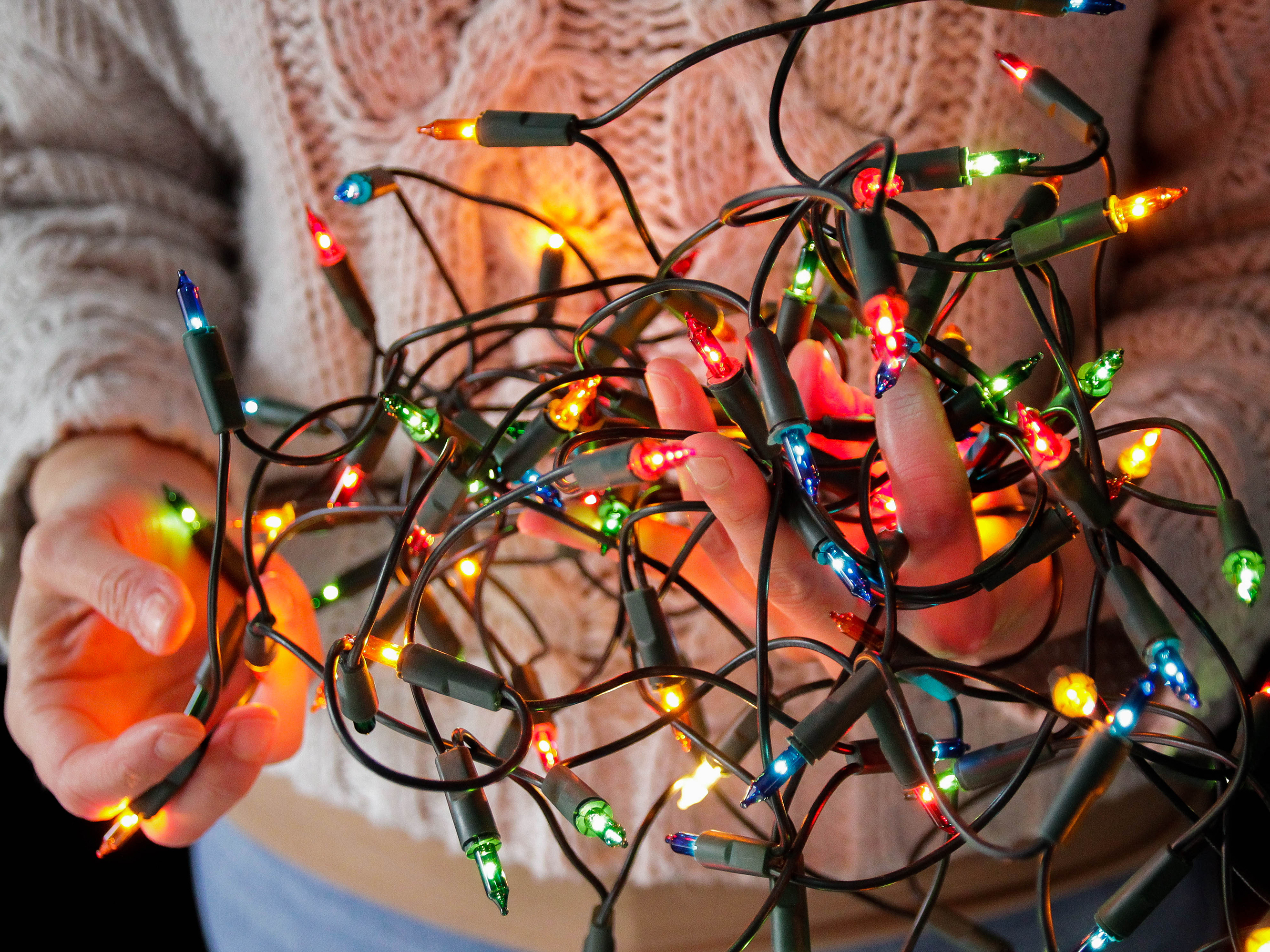 Now that Thanksgiving is over, the age-old debate alights: When should you hang up your Christmas decorations? A new survey reveals where Americans stand. (Getty Images)