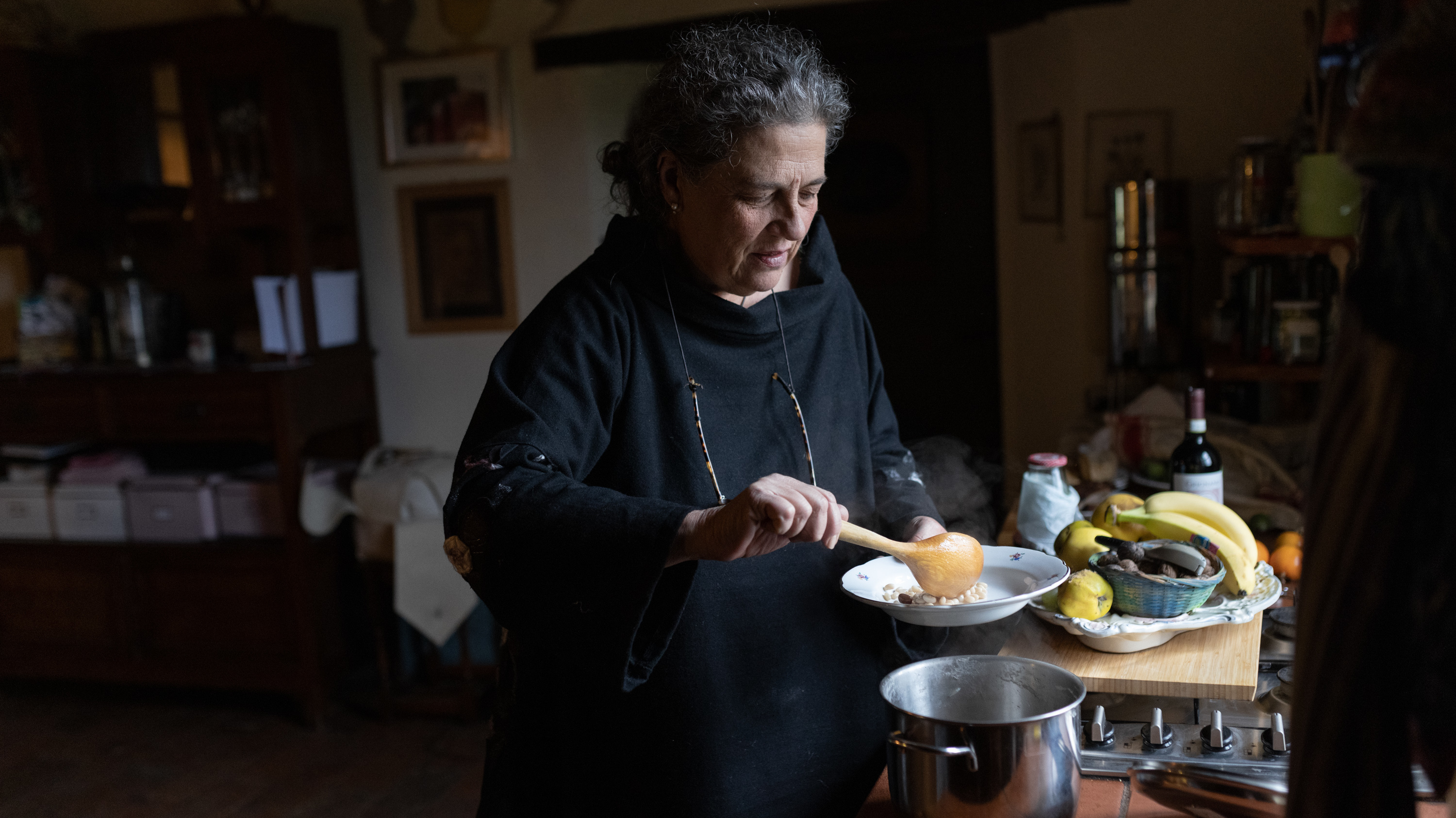 Amid rising energy costs, Italian cooks go old-school to save gas