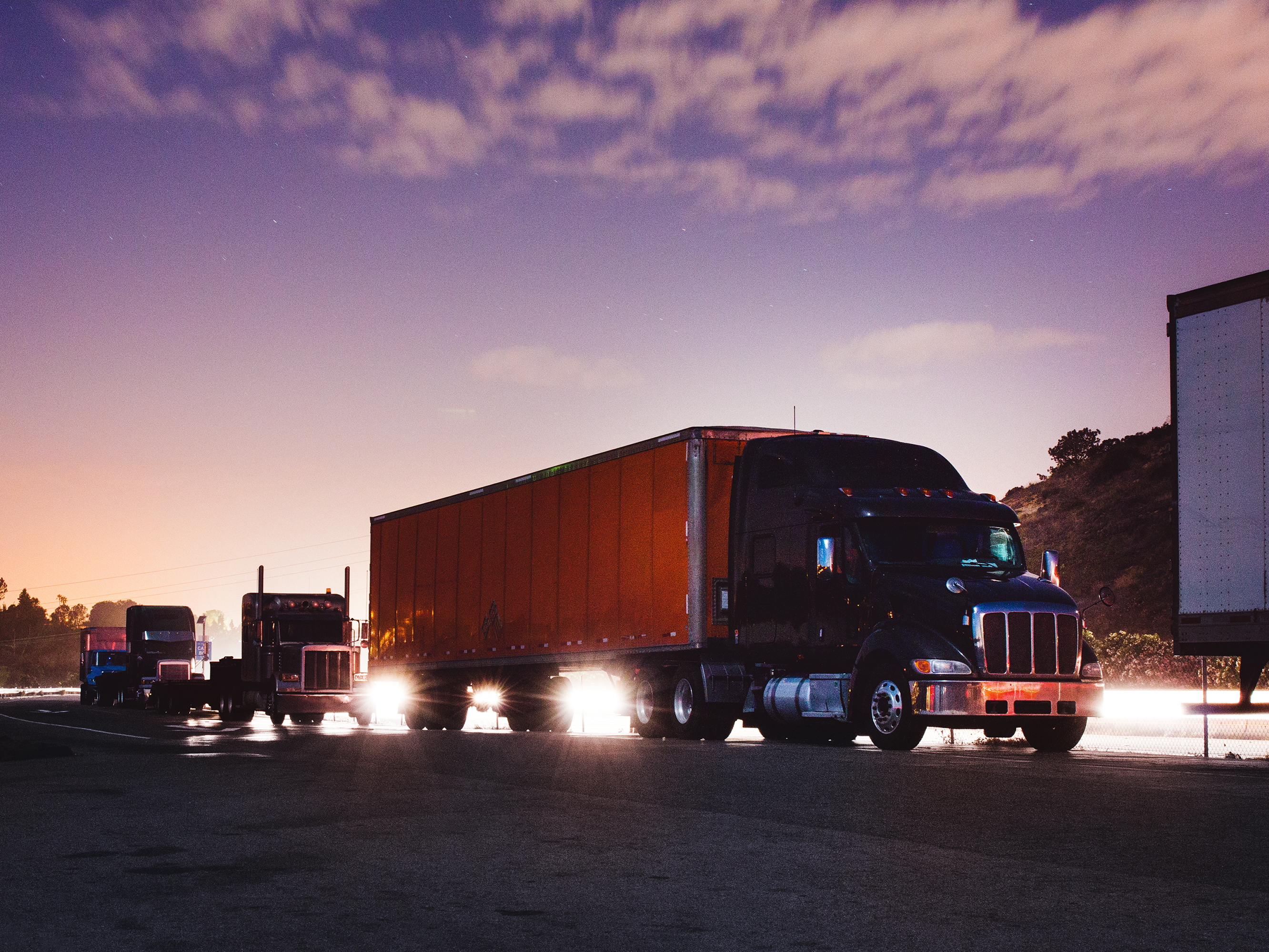 Truck makers lobby to weaken U.S. climate policies, report finds