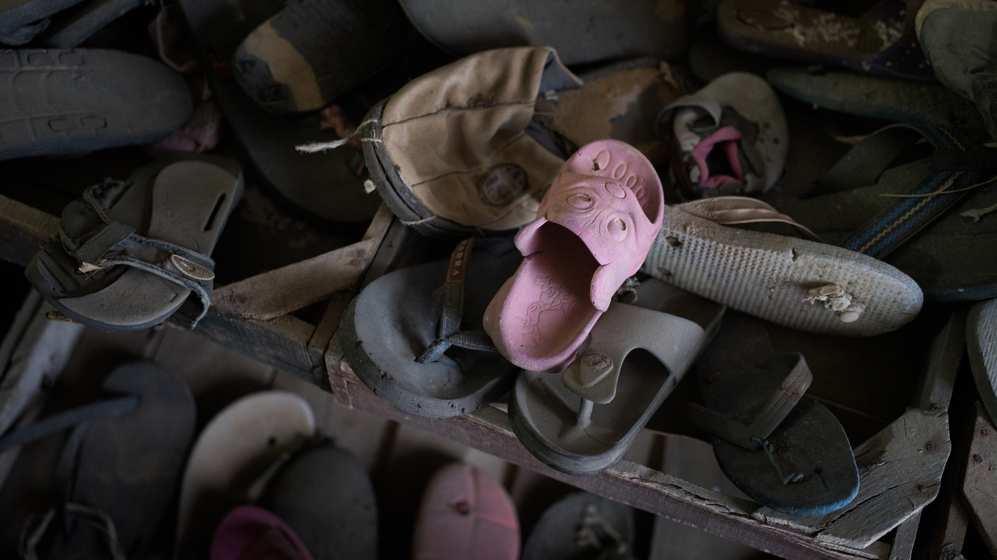 A Tunisian artist is hoping to keep the memories of migrants alive