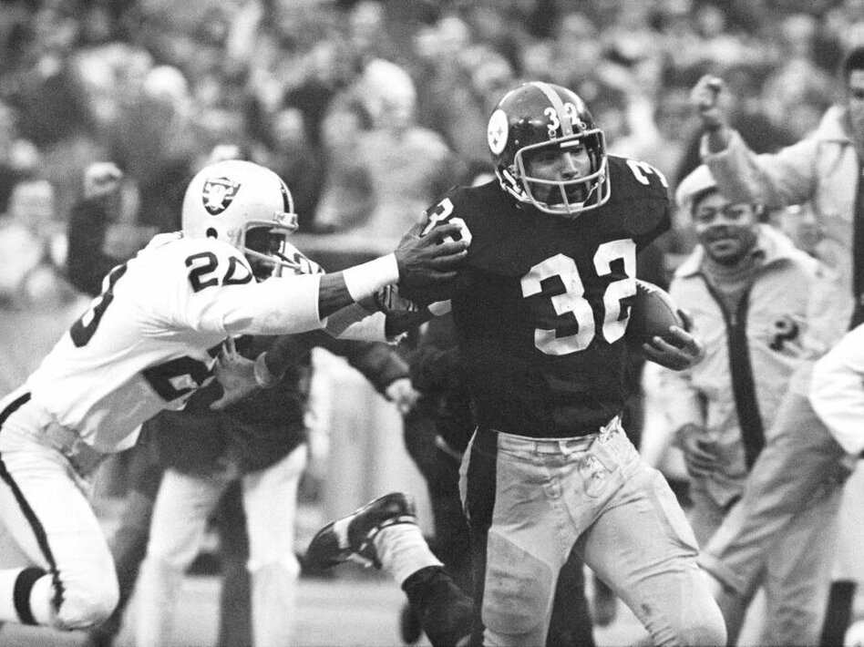 Pittsburgh Steelers' emotional Franco Harris jersey retirement