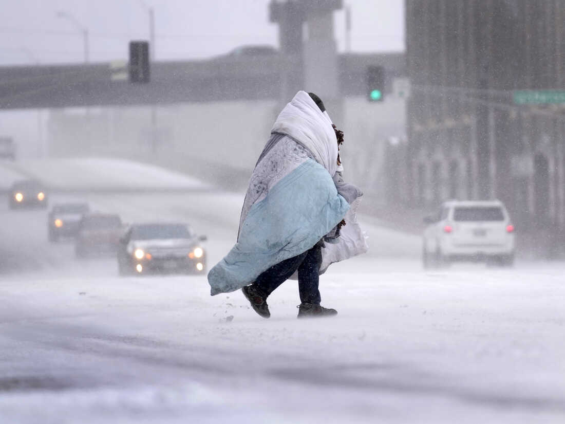 A massive U.S. winter storm makes holiday travel dangerous : NPR
