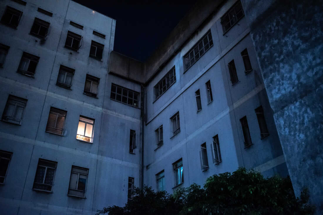 PHOTOS Squatters Create A Home In South Africa s hijacked Buildings photos-squatters-create-a-home-in-south-africa-s-hijacked-buildings