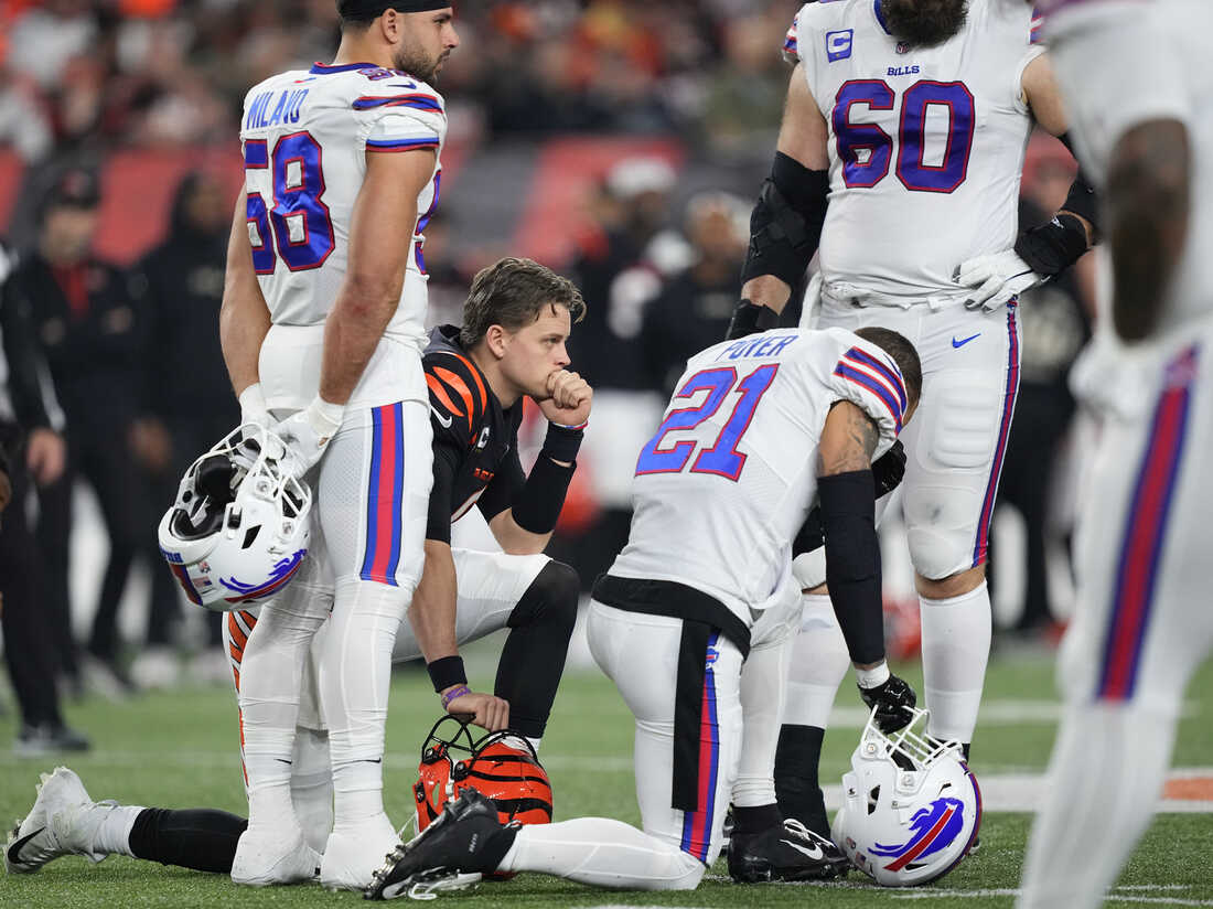 Bills Gather for Moment of Prayer After Damar Hamlin Collapse: Photos