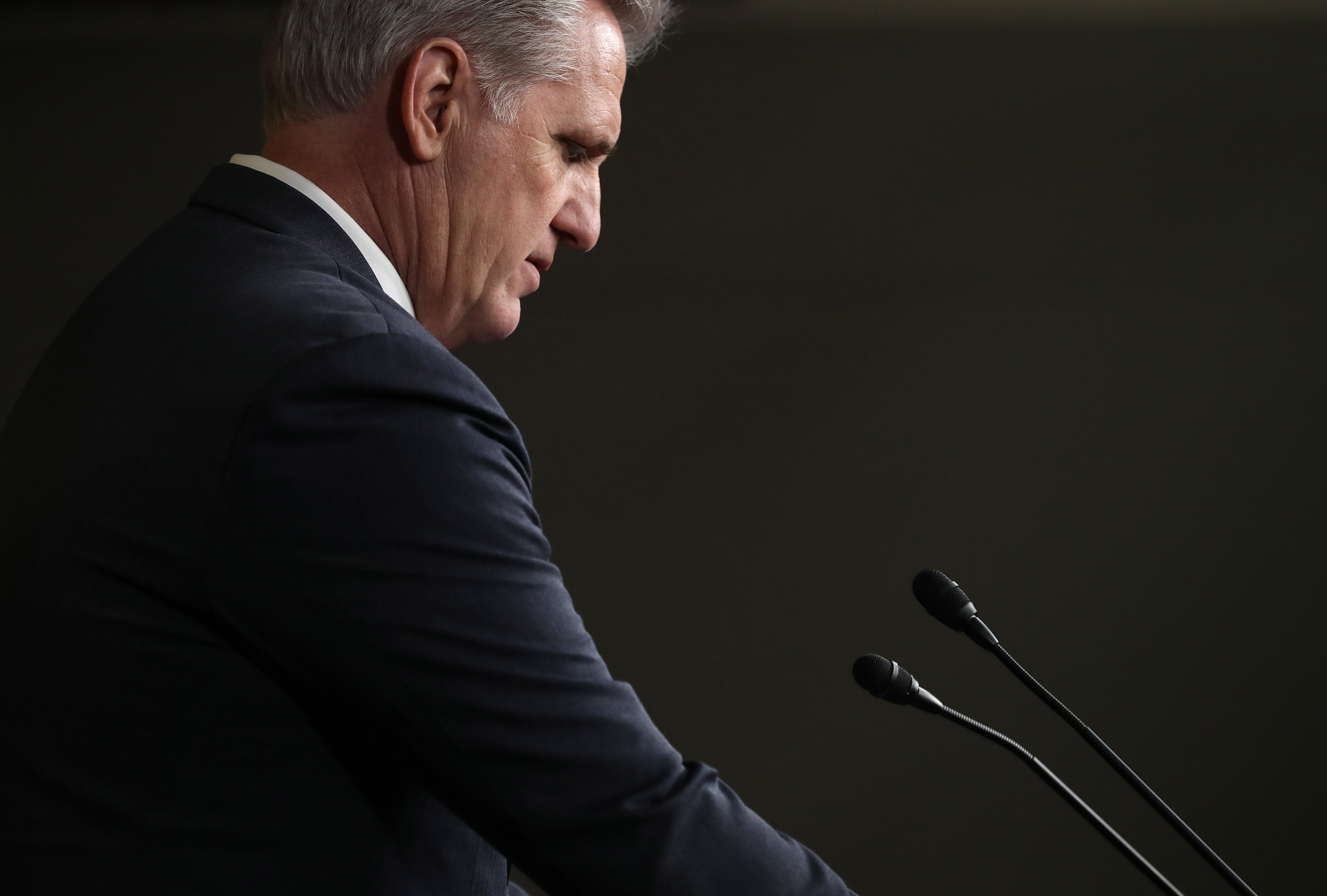 McCarthy loses first vote for House speaker, forcing a second voting round