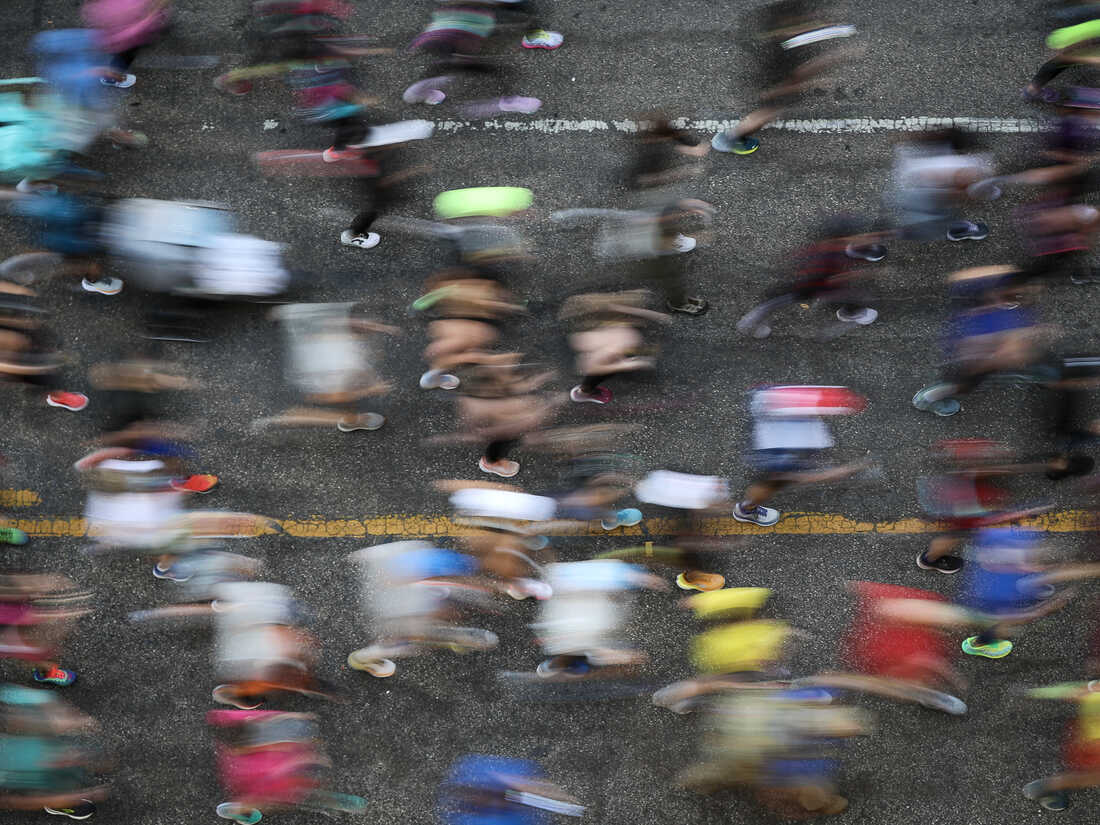 SAN ANTONIO, TEXAS - DECEMBER 04: Runners begin the Rock 'n' Roll marathon and half marathon on December 04, 2022 in San Antonio, Texas.