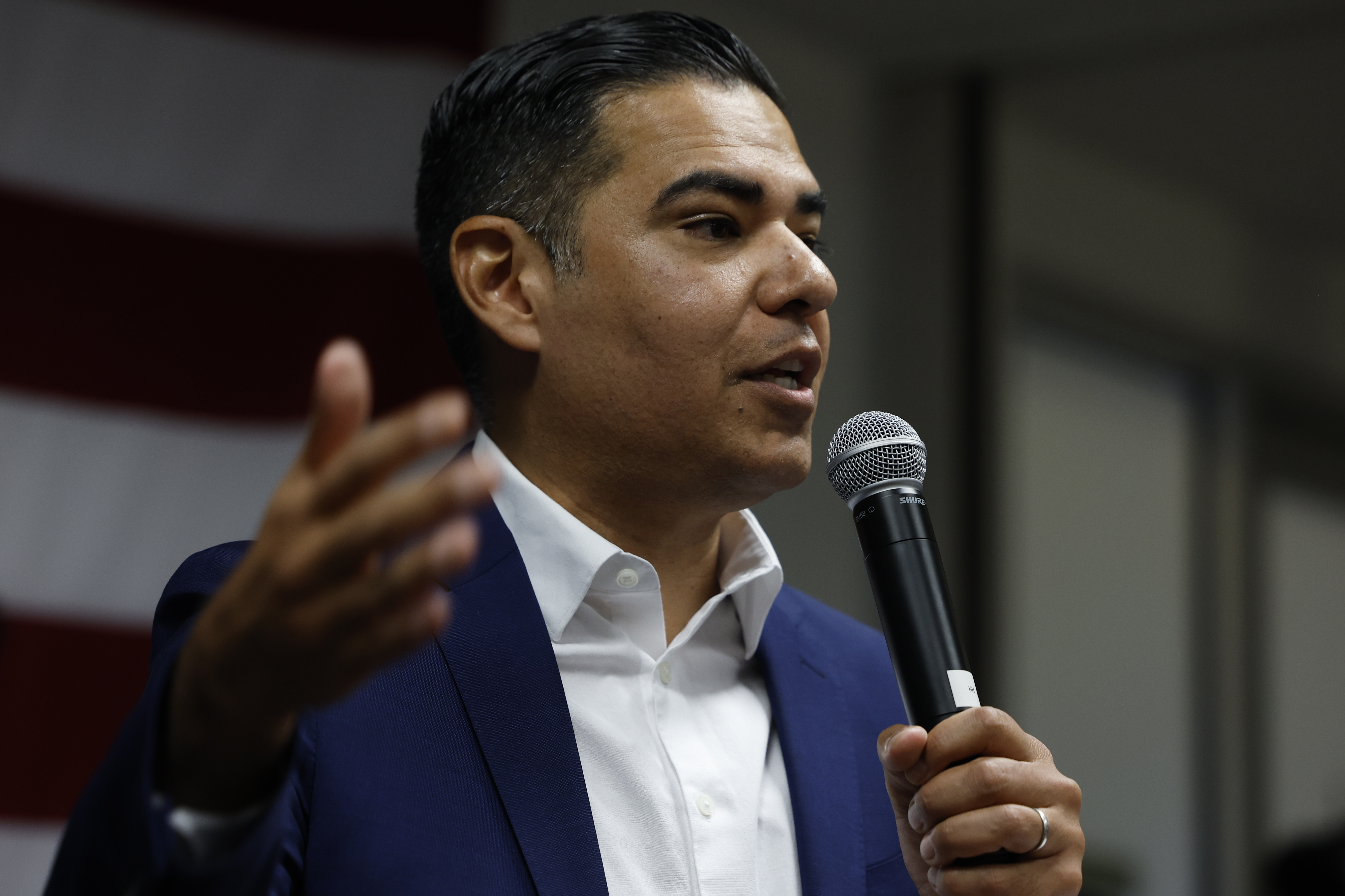 This Congressman-elect swears by (and on) vintage Superman - Vimarsana News
